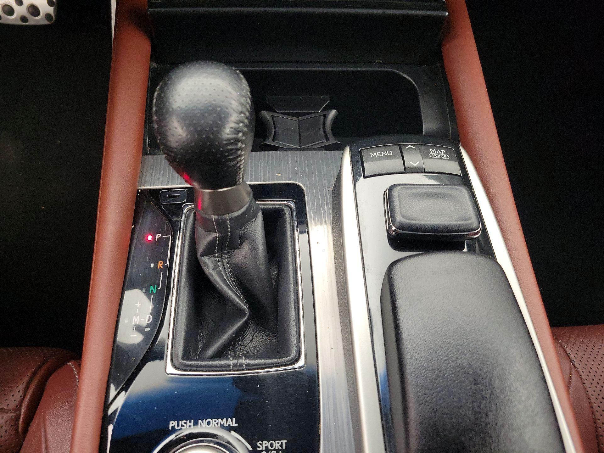 Thumbnail: 2015 Lexus GS - 18