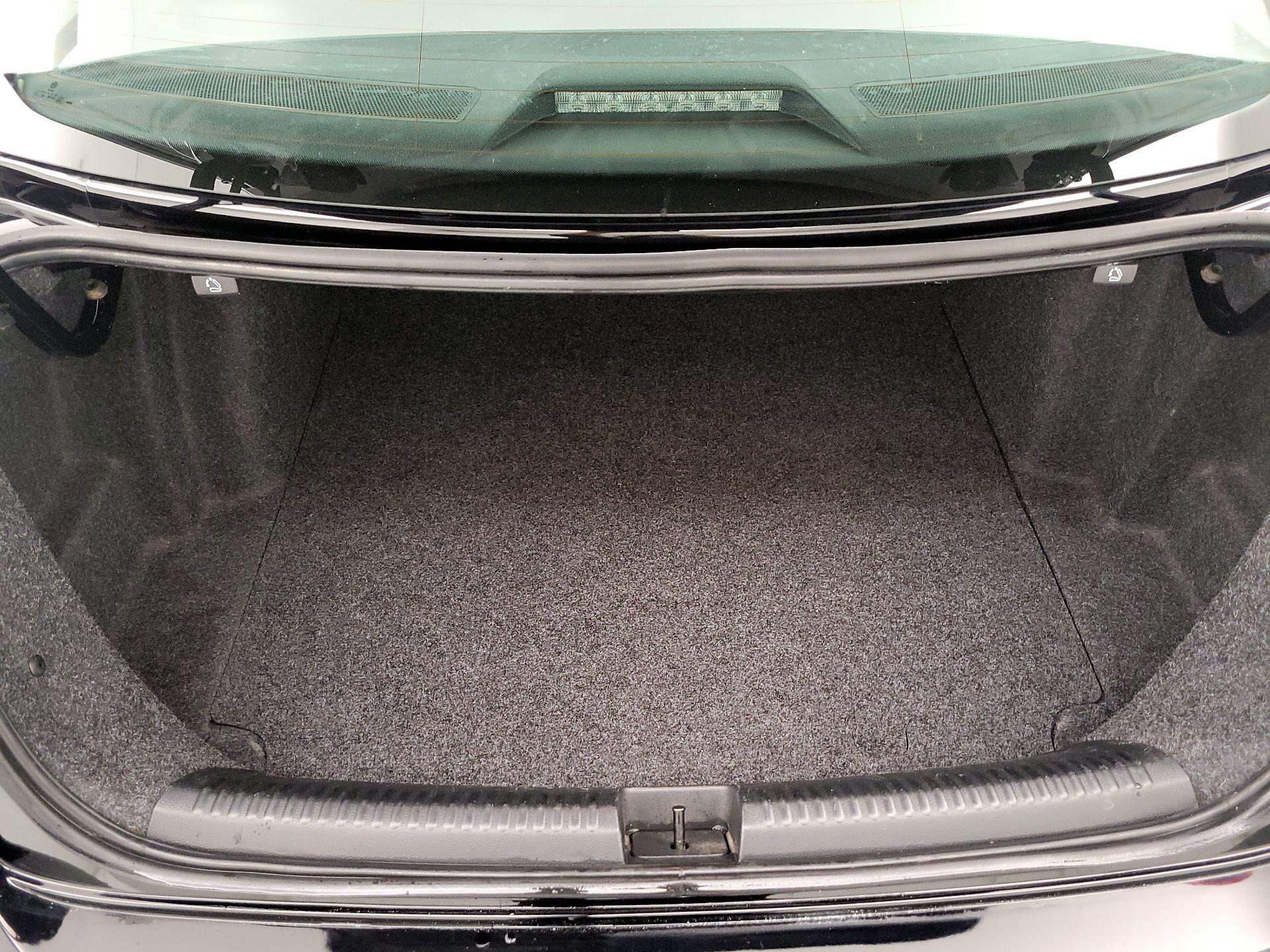 Thumbnail: 2016 Volkswagen Jetta - 18