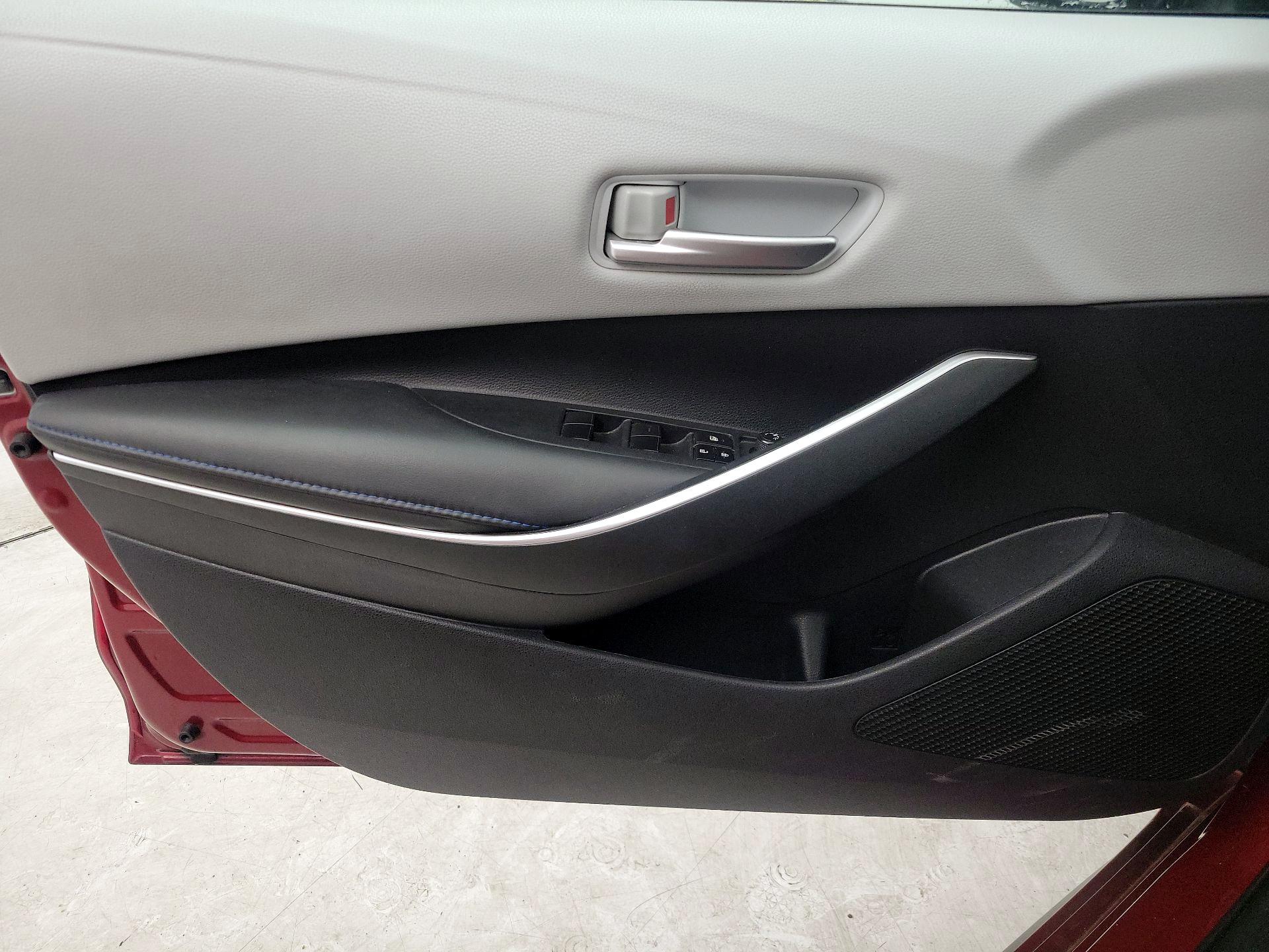 Thumbnail: 2022 Toyota Corolla - 12