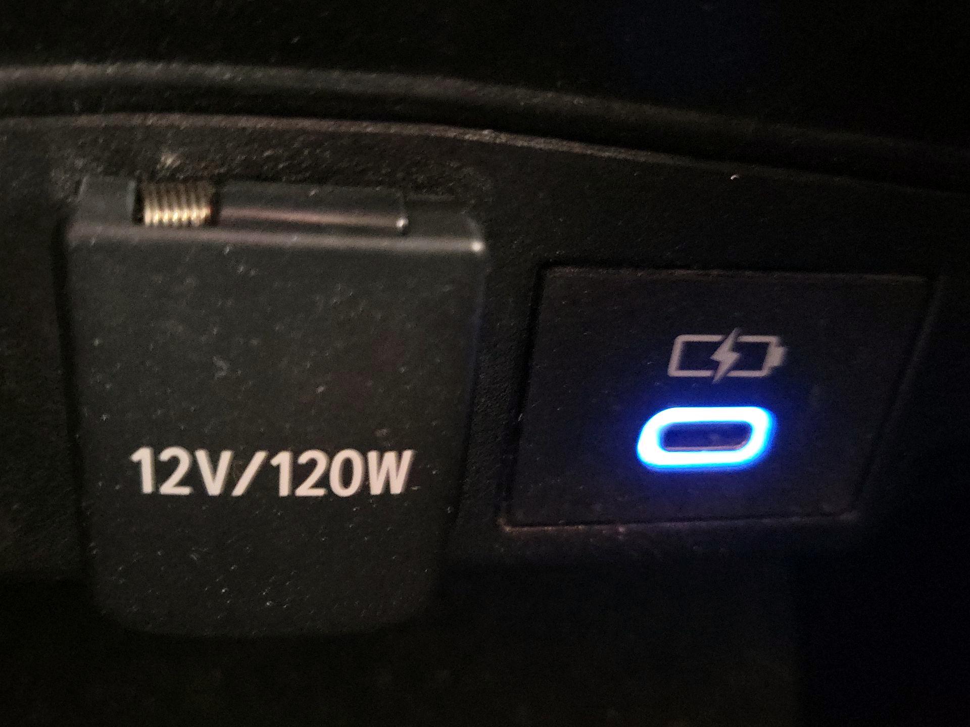 Thumbnail: 2022 Toyota Corolla - 18