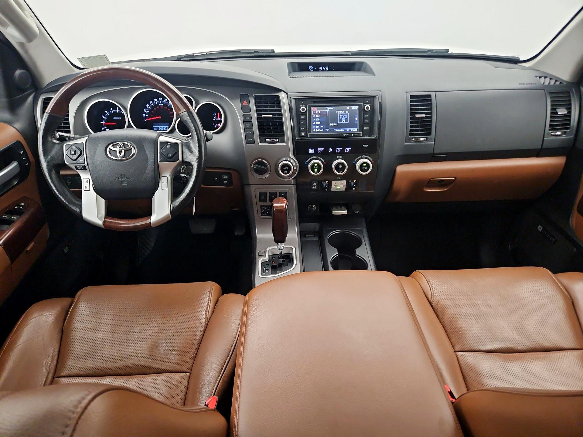 Thumbnail: 2016 Toyota Sequoia - 9