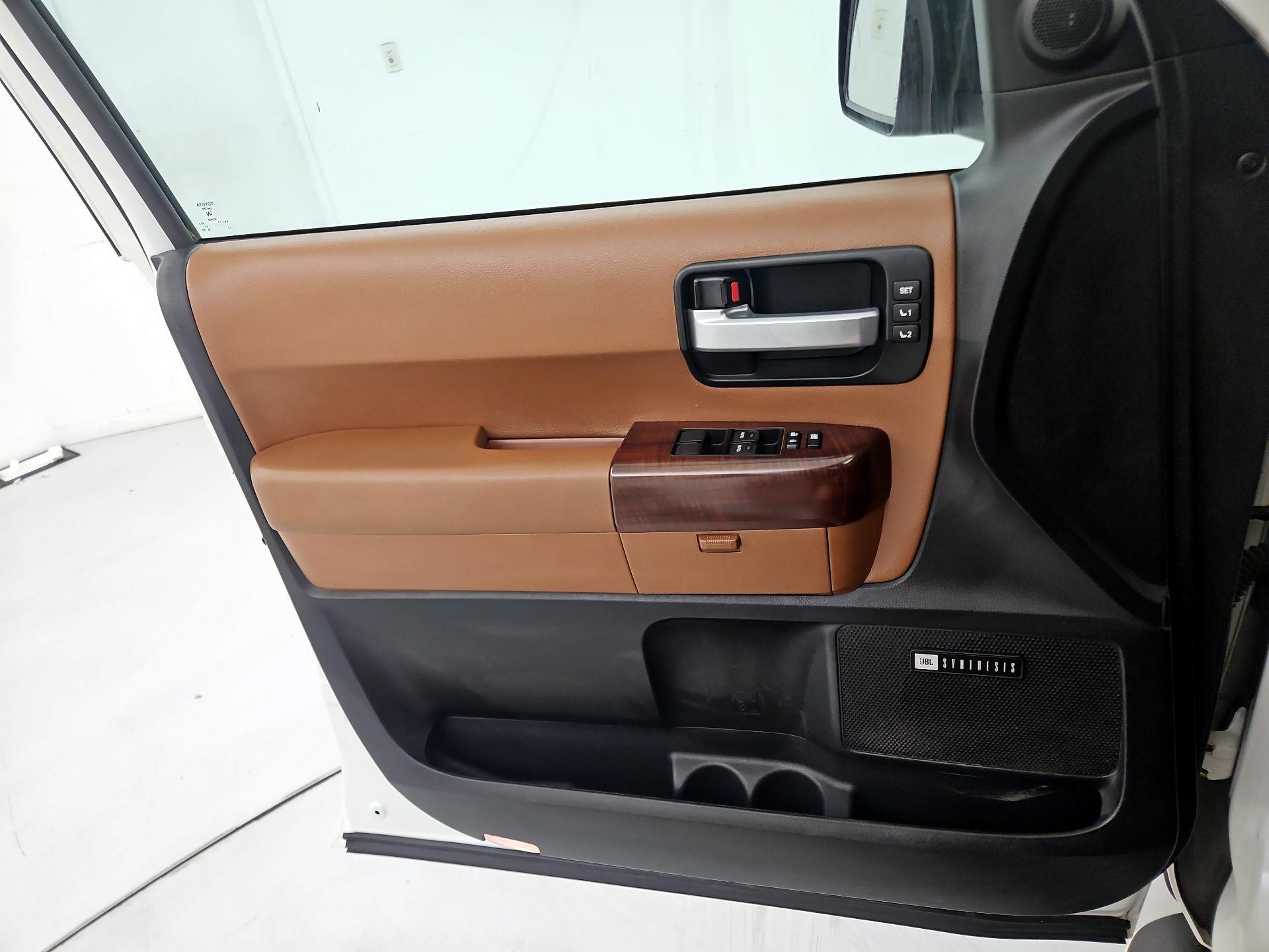 Thumbnail: 2016 Toyota Sequoia - 12