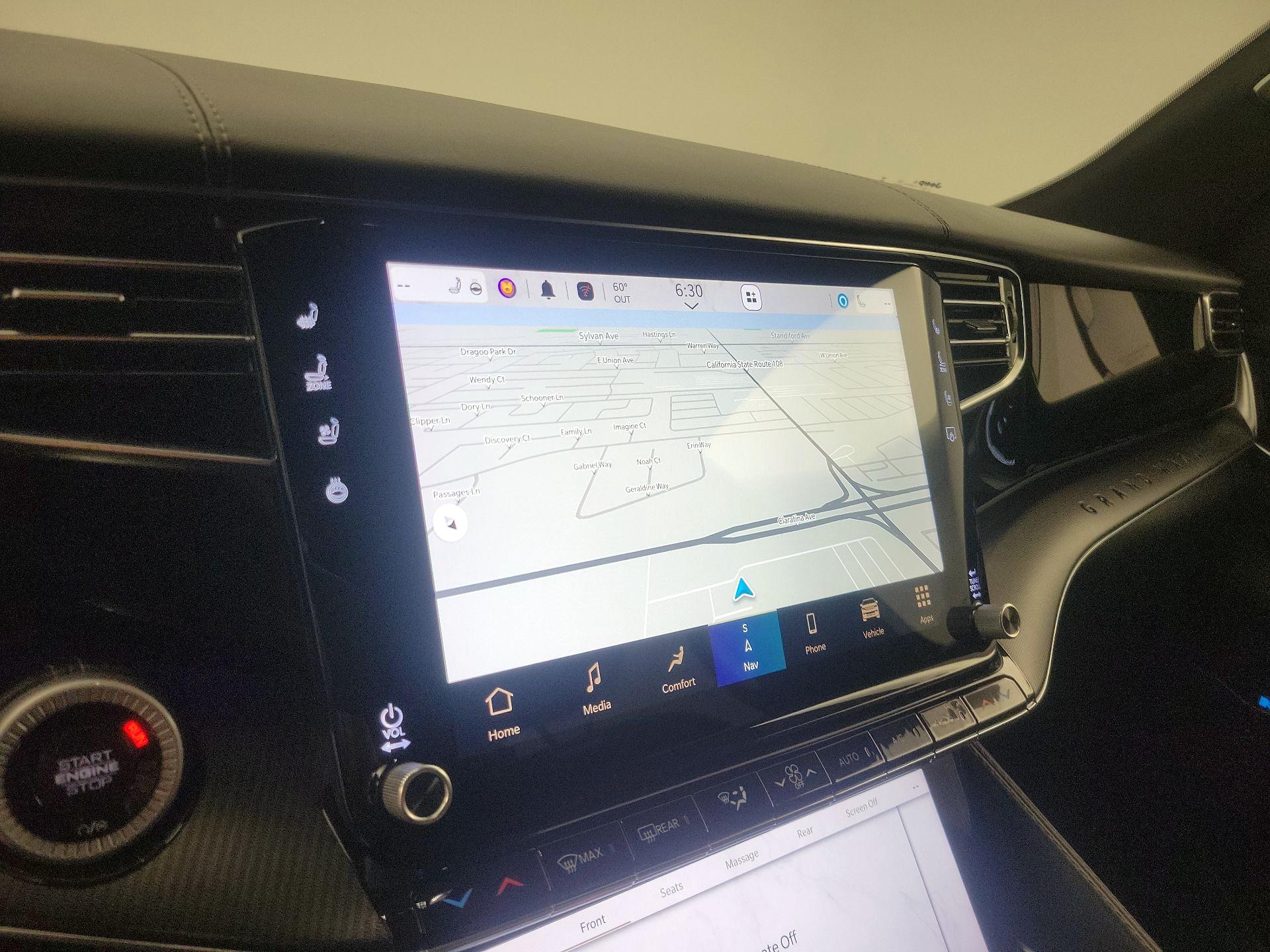 Thumbnail: 2024 Jeep Grand Wagoneer L - 14