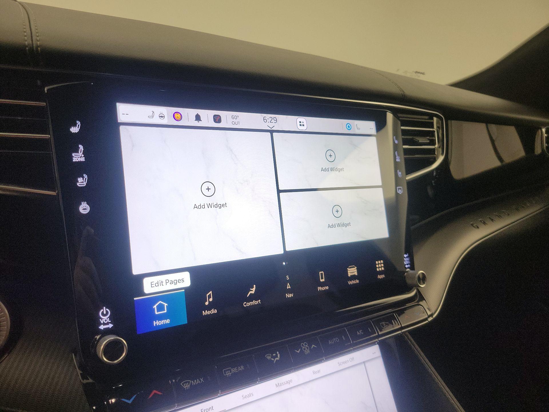 Thumbnail: 2024 Jeep Grand Wagoneer L - 16