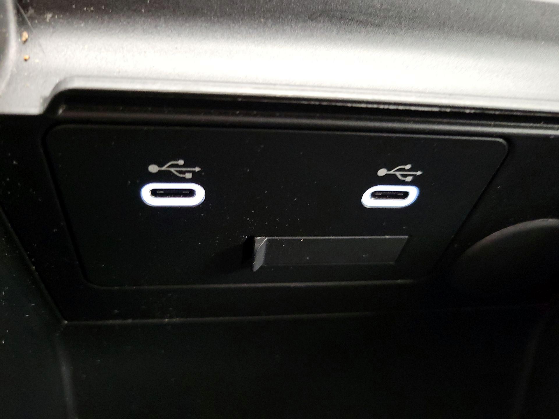 Thumbnail: 2024 Mazda Mazda3 - 18