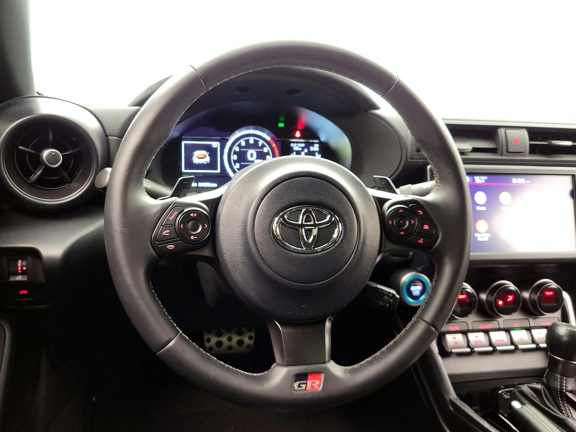 Thumbnail: 2024 Toyota GR86 - 10