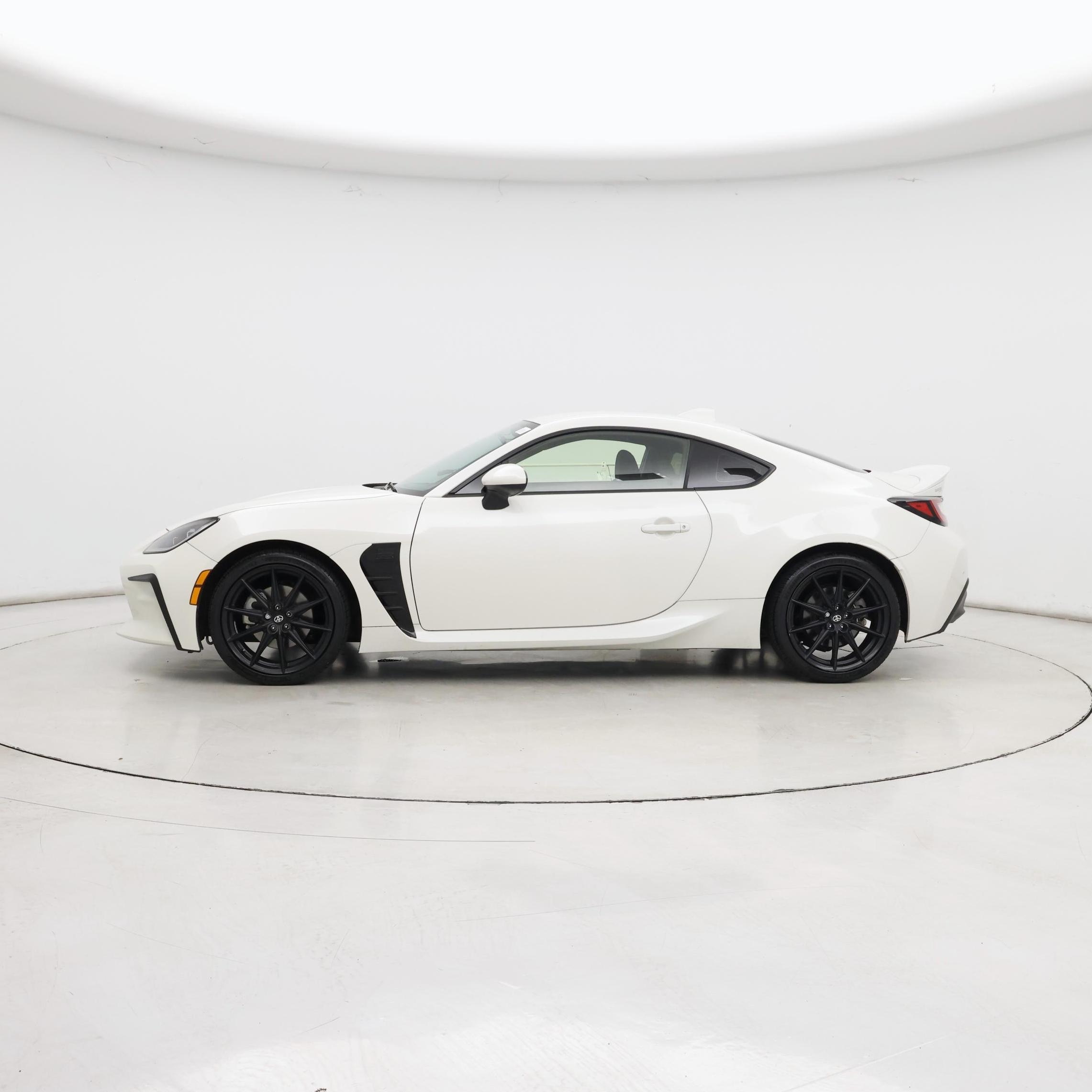 Thumbnail: 2024 Toyota GR86 - 3