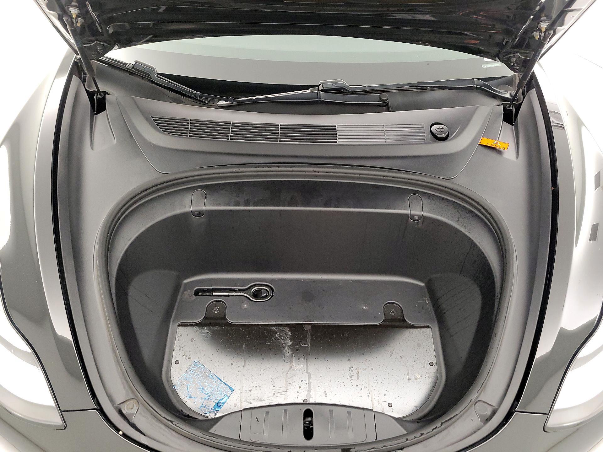 Thumbnail: 2019 Tesla Model 3 - 20