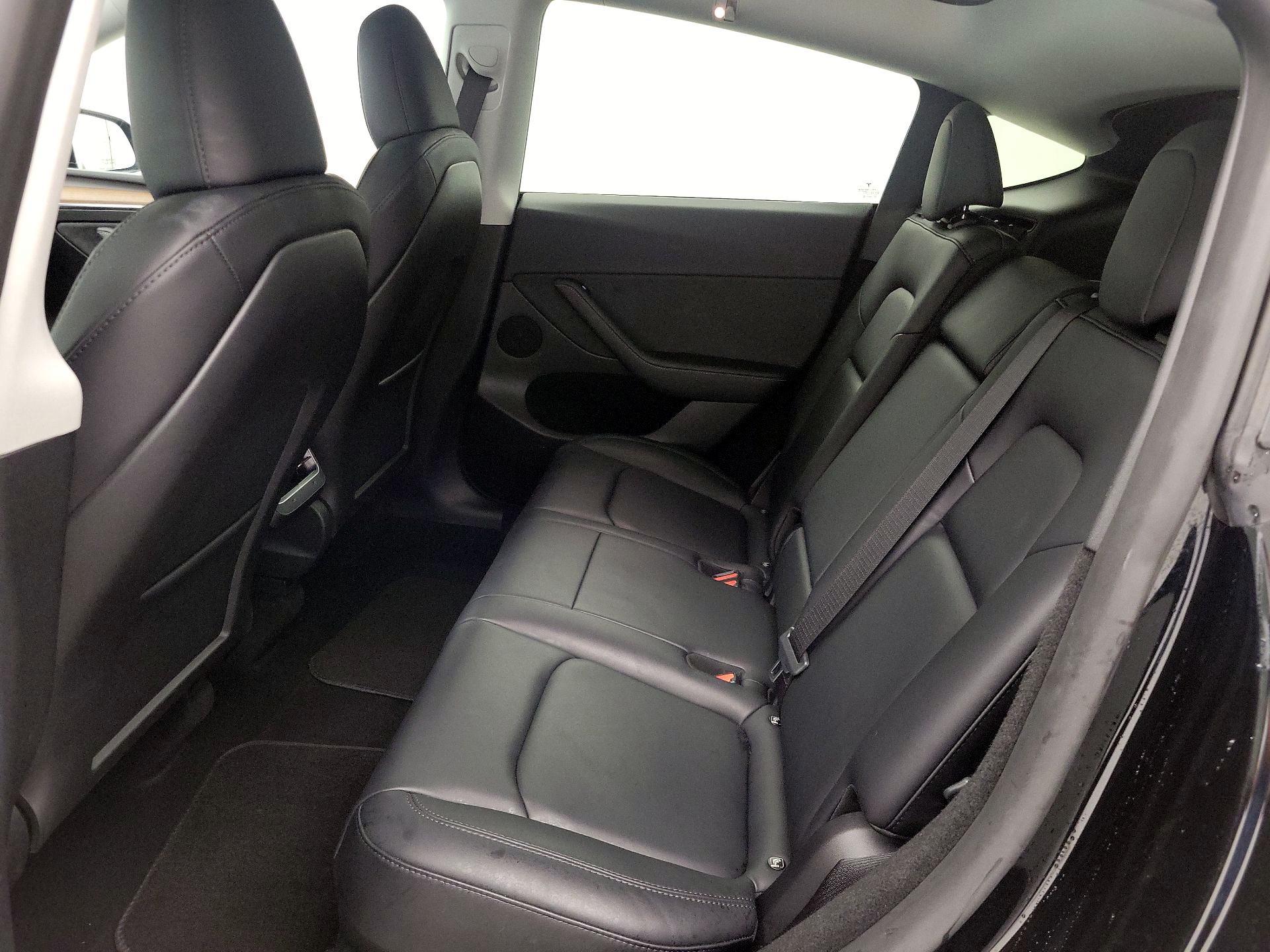 Thumbnail: 2024 Tesla Model Y - 18