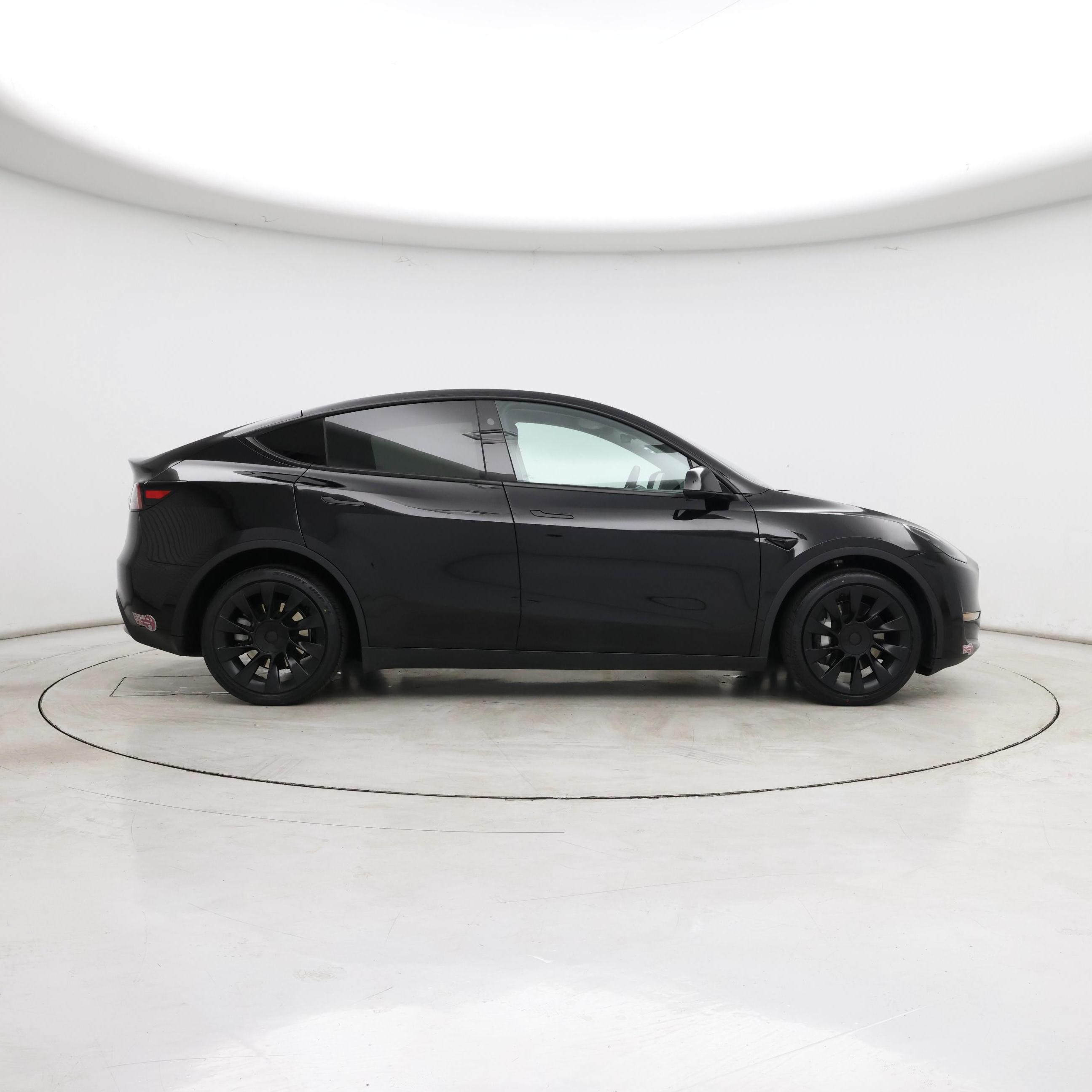 Thumbnail: 2024 Tesla Model Y - 7