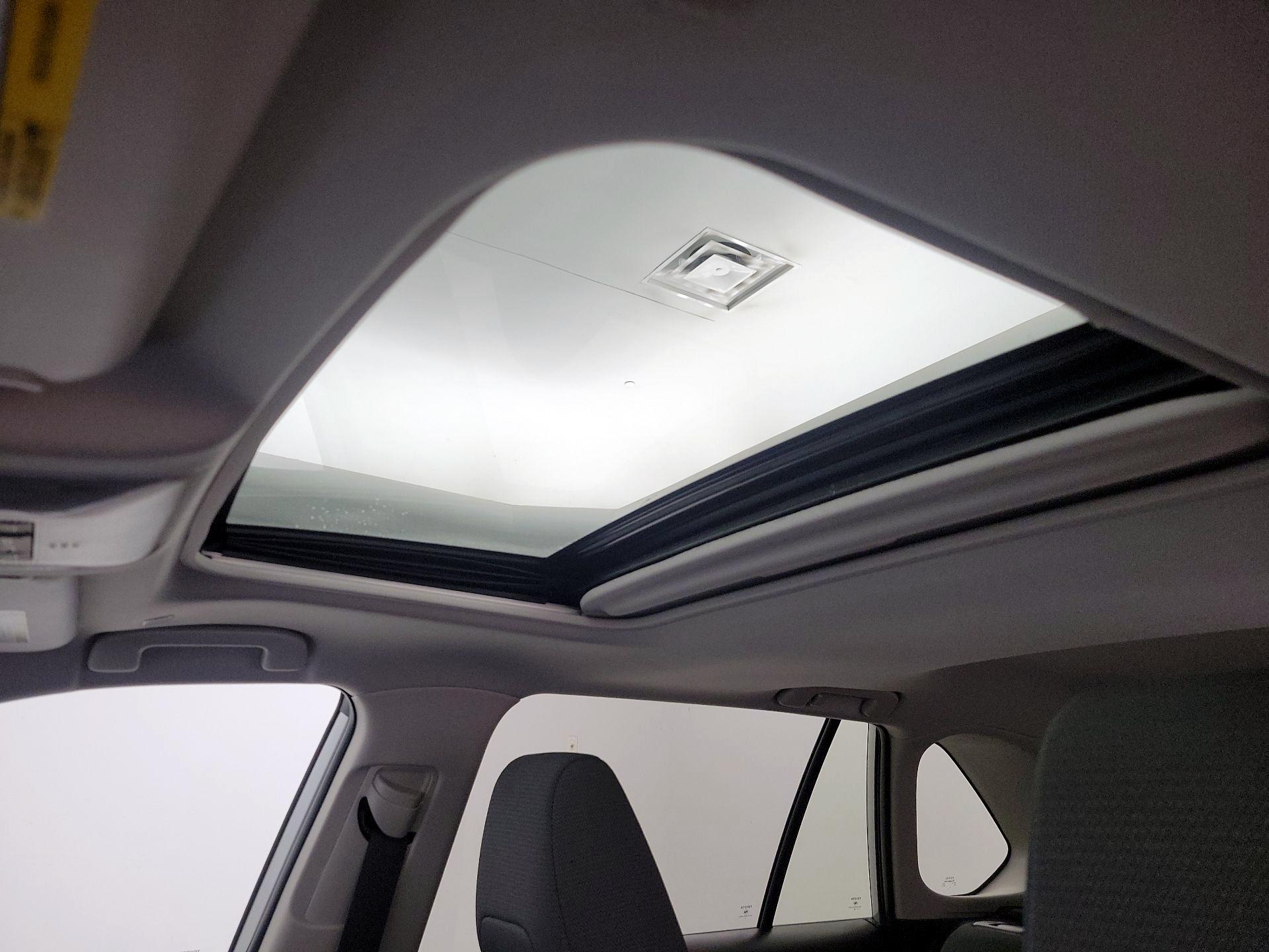 Thumbnail: 2025 Toyota RAV4 - 19