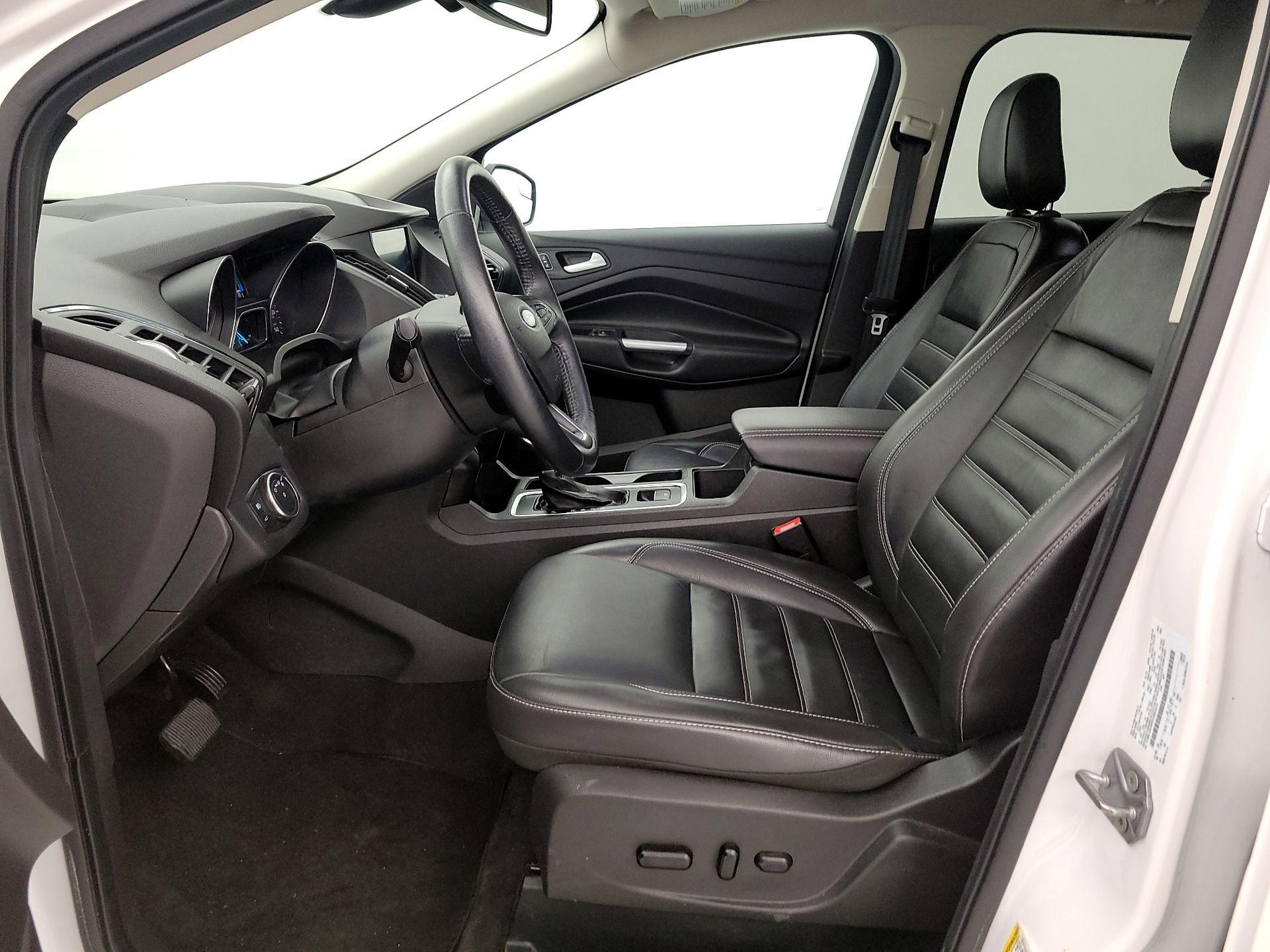 Thumbnail: 2019 Ford Escape - 11