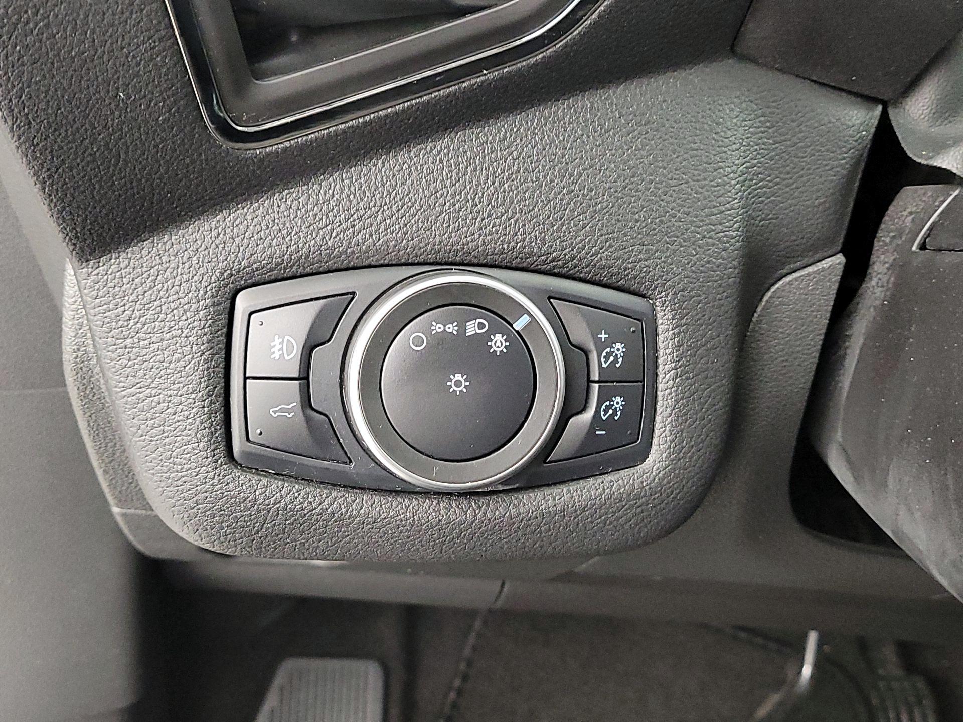Thumbnail: 2019 Ford Escape - 13