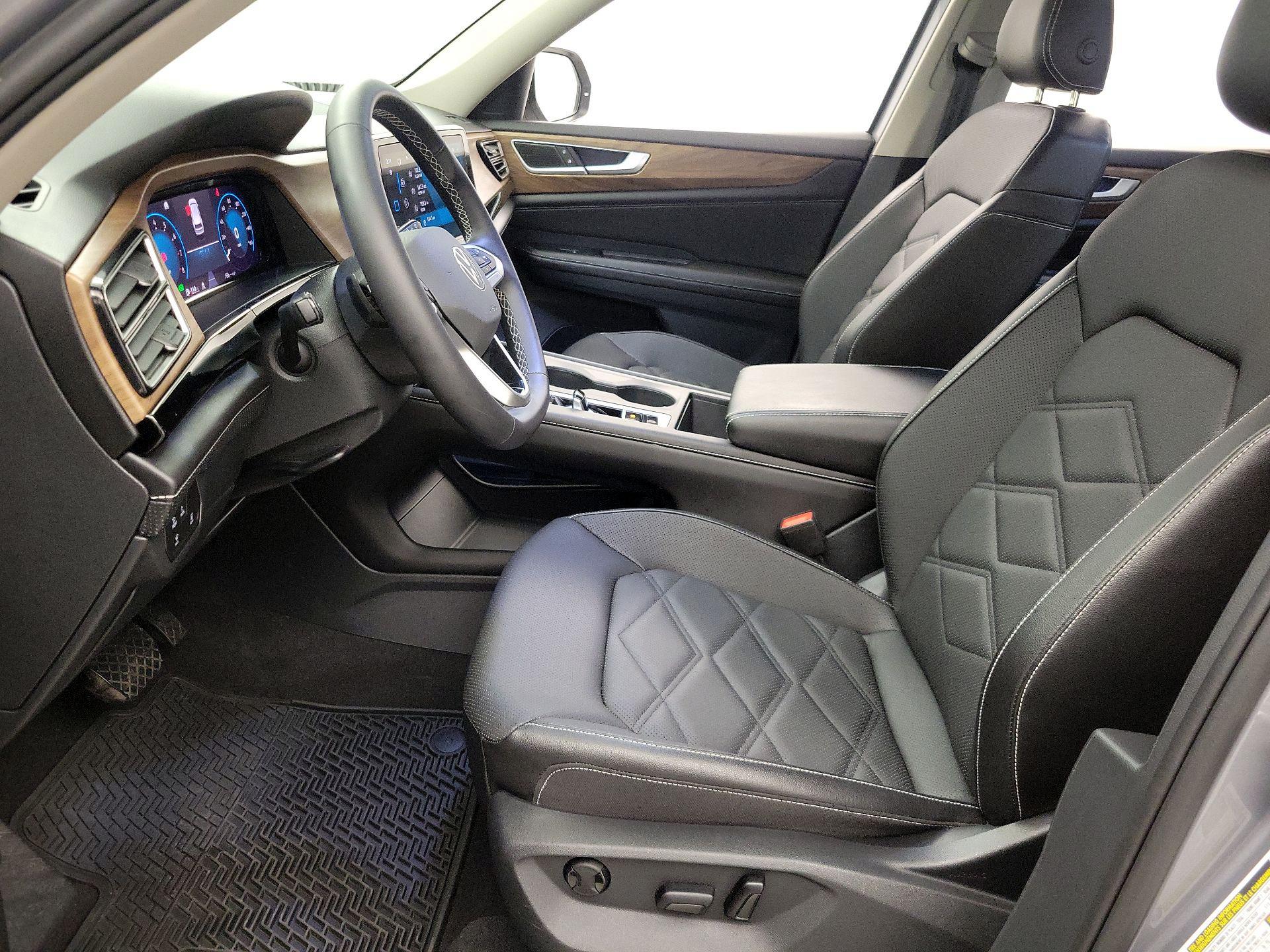 Thumbnail: 2024 Volkswagen Atlas - 11