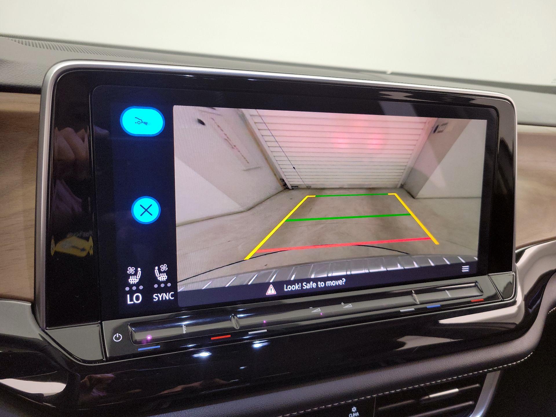 Thumbnail: 2024 Volkswagen Atlas - 14