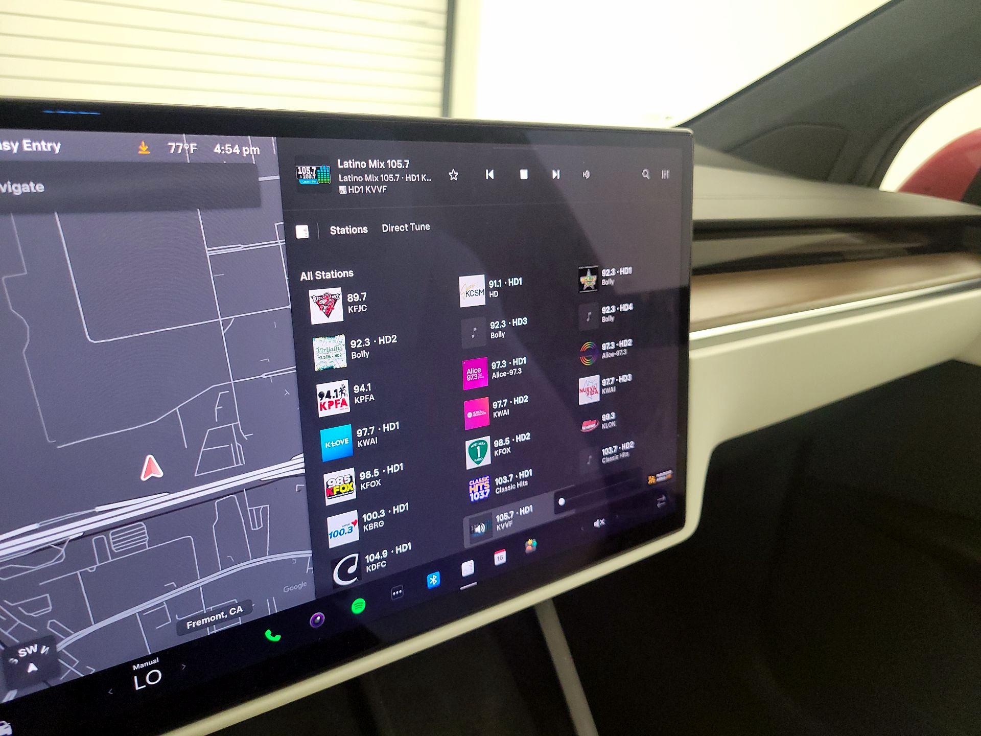 Thumbnail: 2022 Tesla Model X - 15