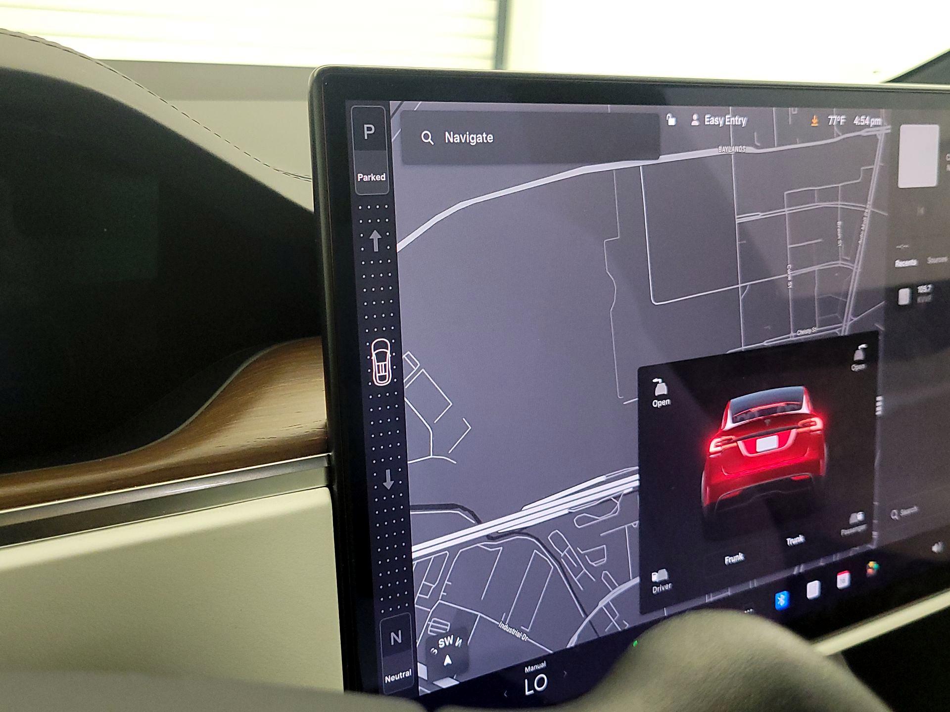 Thumbnail: 2022 Tesla Model X - 17