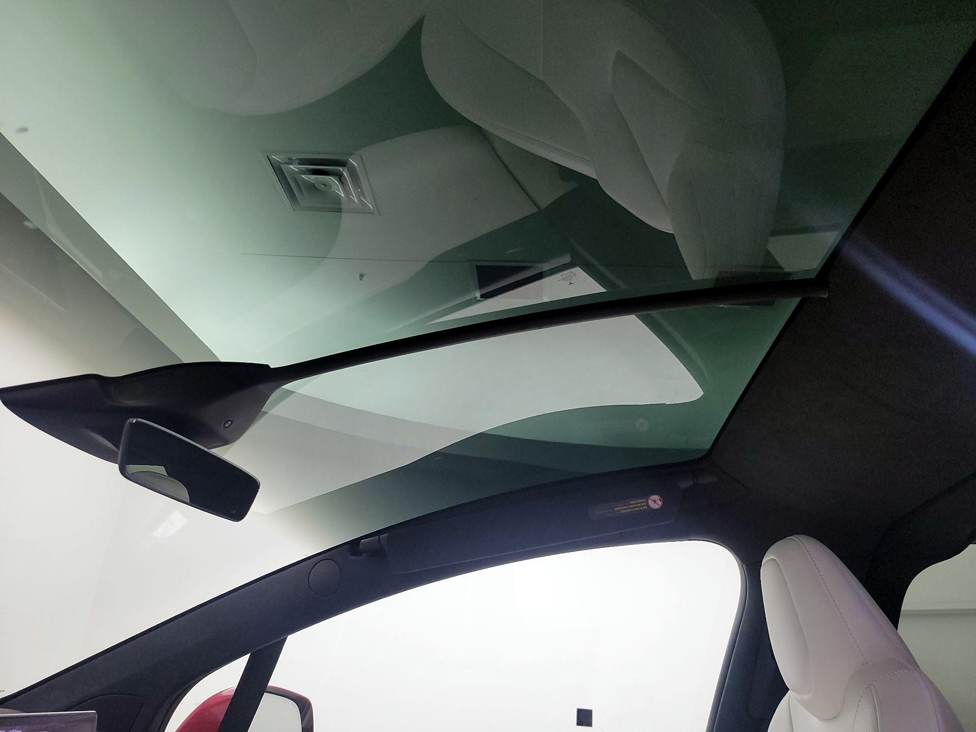 Thumbnail: 2022 Tesla Model X - 18