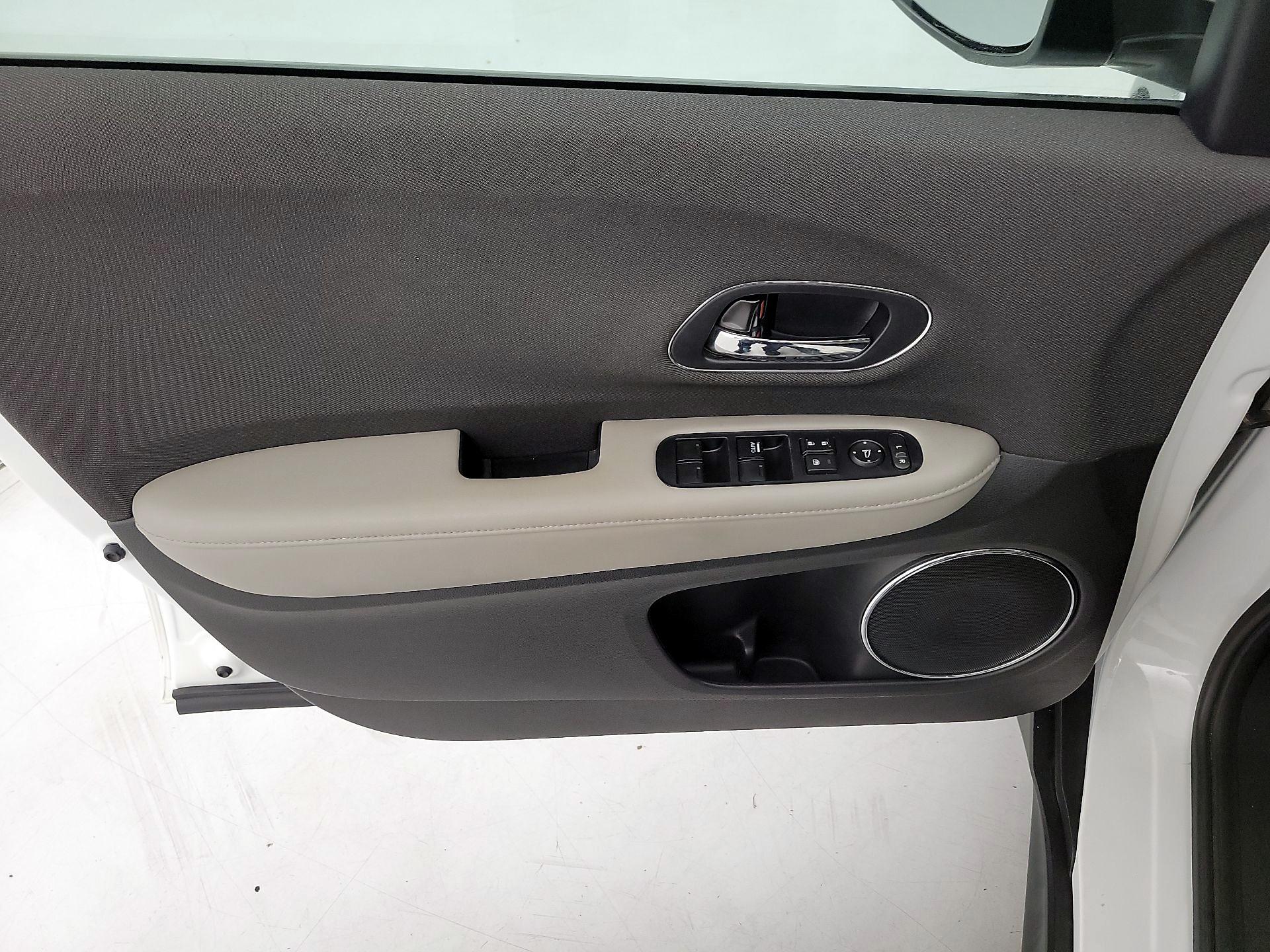 Thumbnail: 2021 Honda HR-V - 12