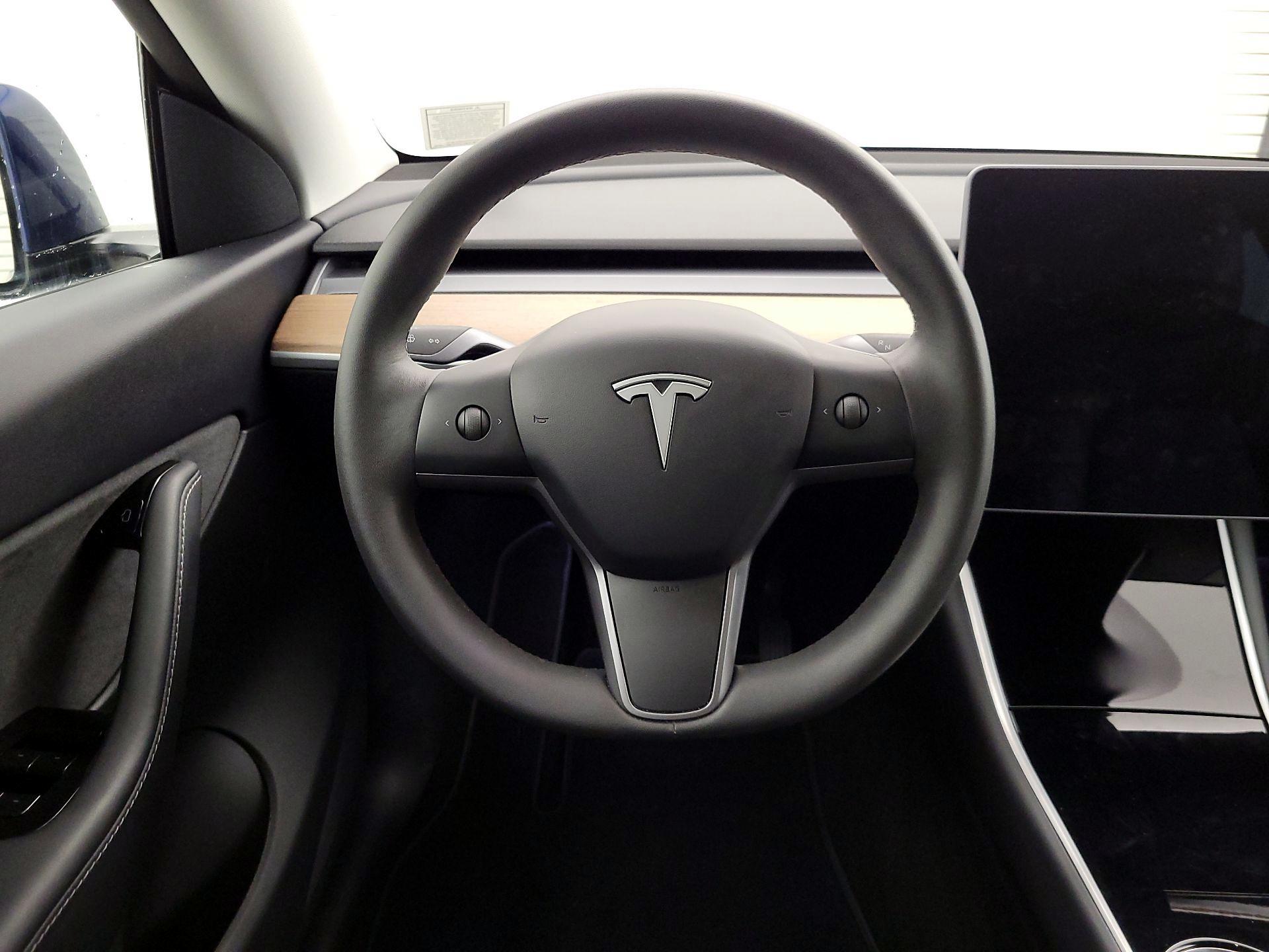 Thumbnail: 2021 Tesla Model Y - 10