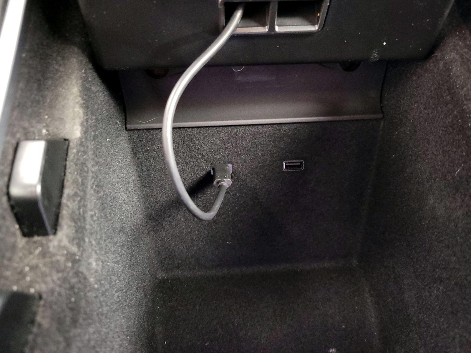 2021 Tesla Model Y Long Range - Photo 20