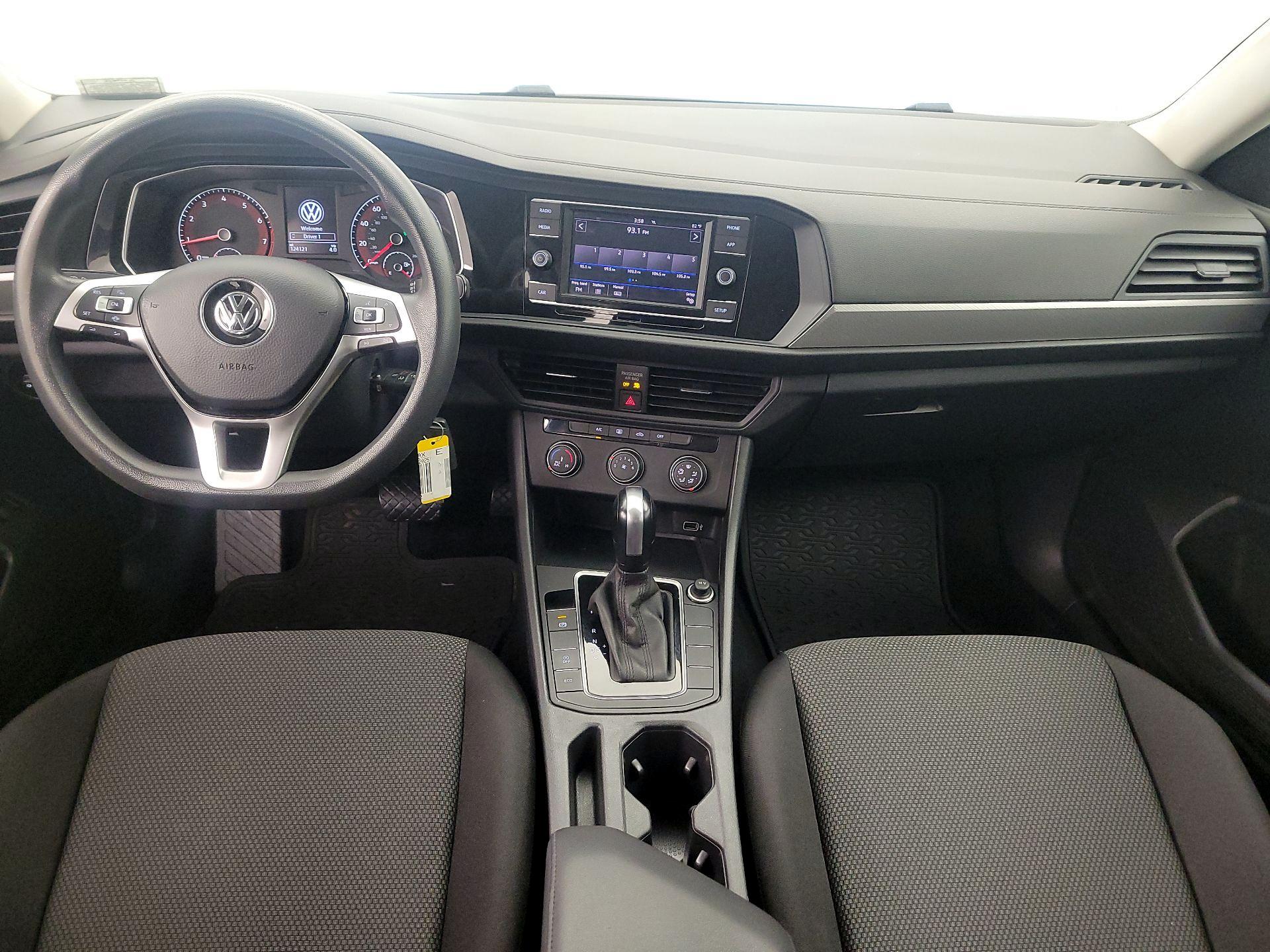 Thumbnail: 2019 Volkswagen Jetta - 9