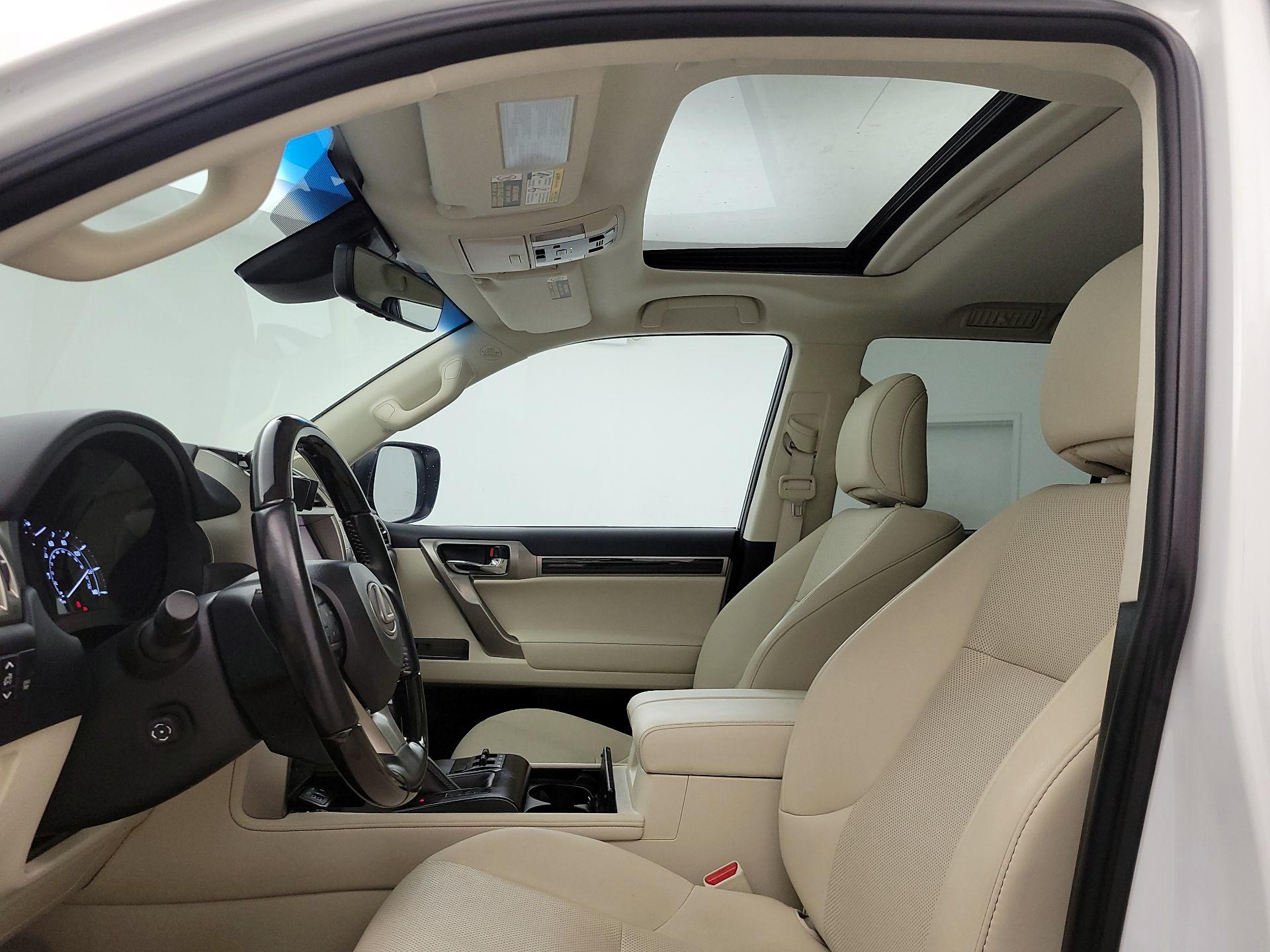 Thumbnail: 2021 Lexus GX - 20