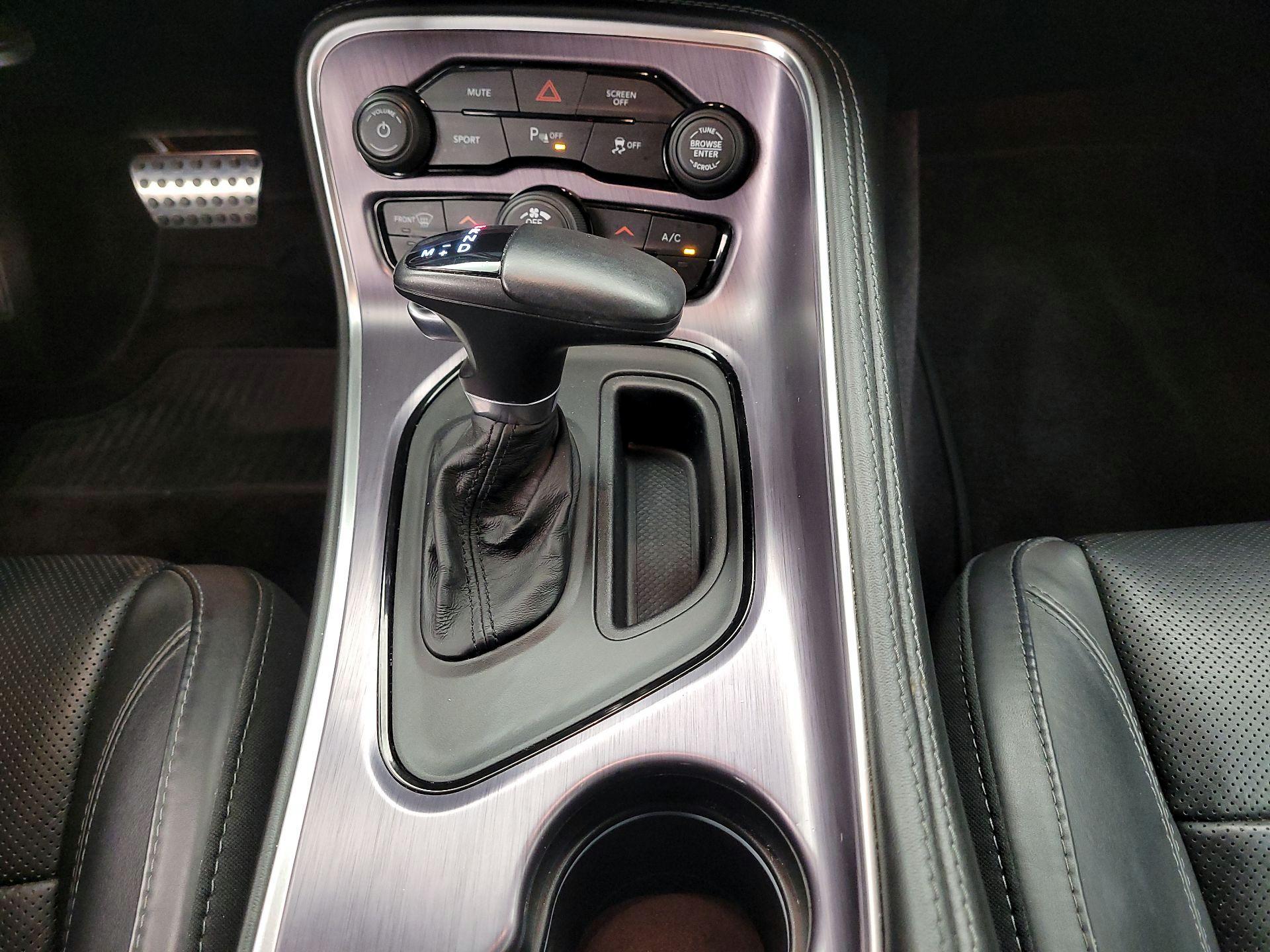 Thumbnail: 2017 Dodge Challenger - 17