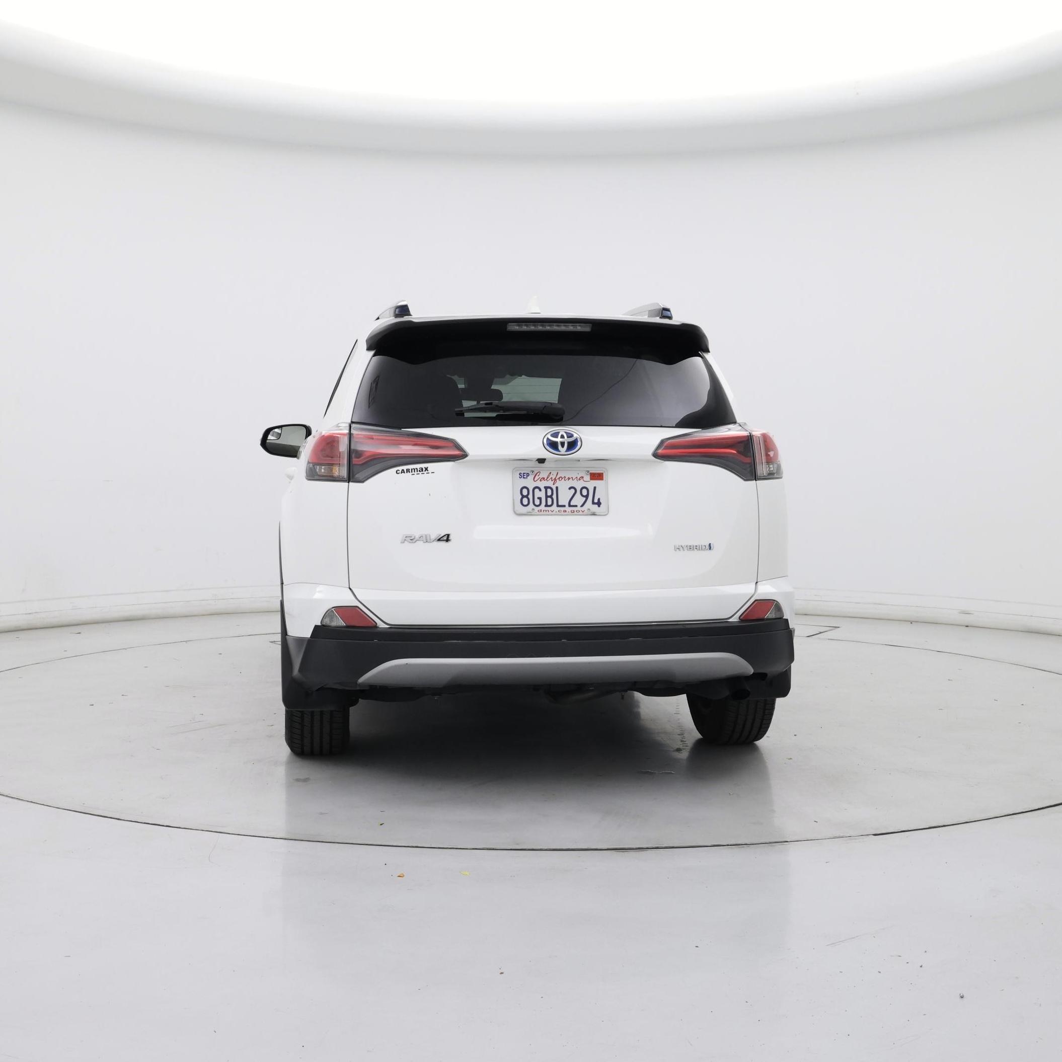 Thumbnail: 2018 Toyota RAV4 - 6