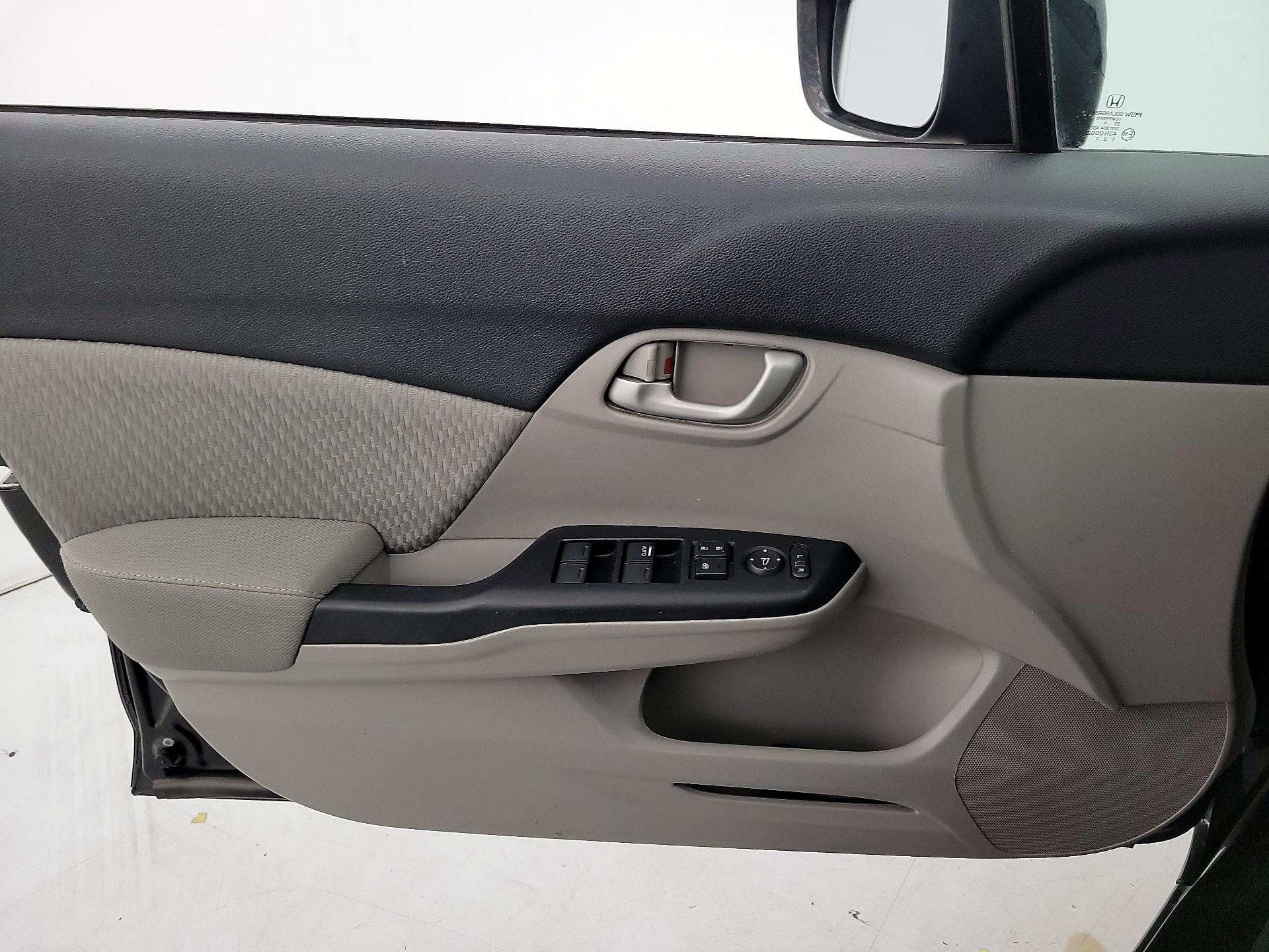 Thumbnail: 2014 Honda Civic - 12