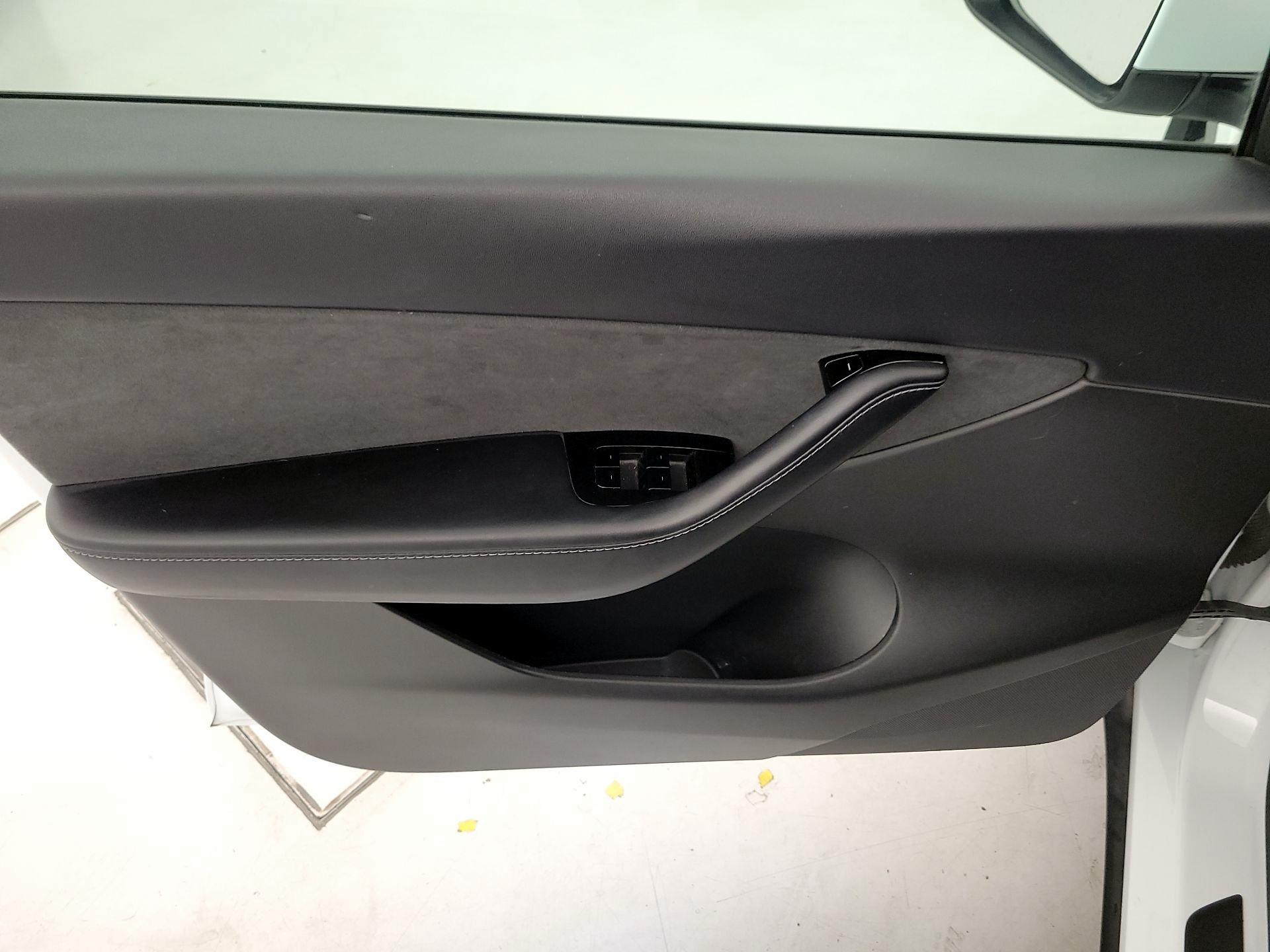 Thumbnail: 2020 Tesla Model Y - 12