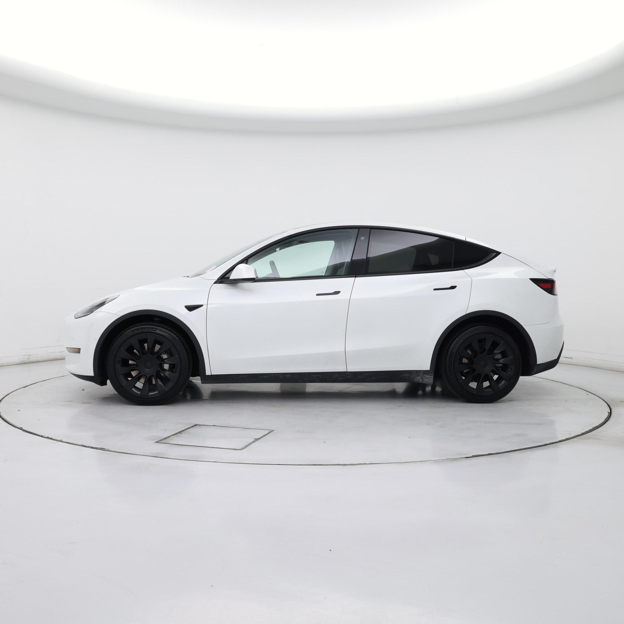 Thumbnail: 2020 Tesla Model Y - 3