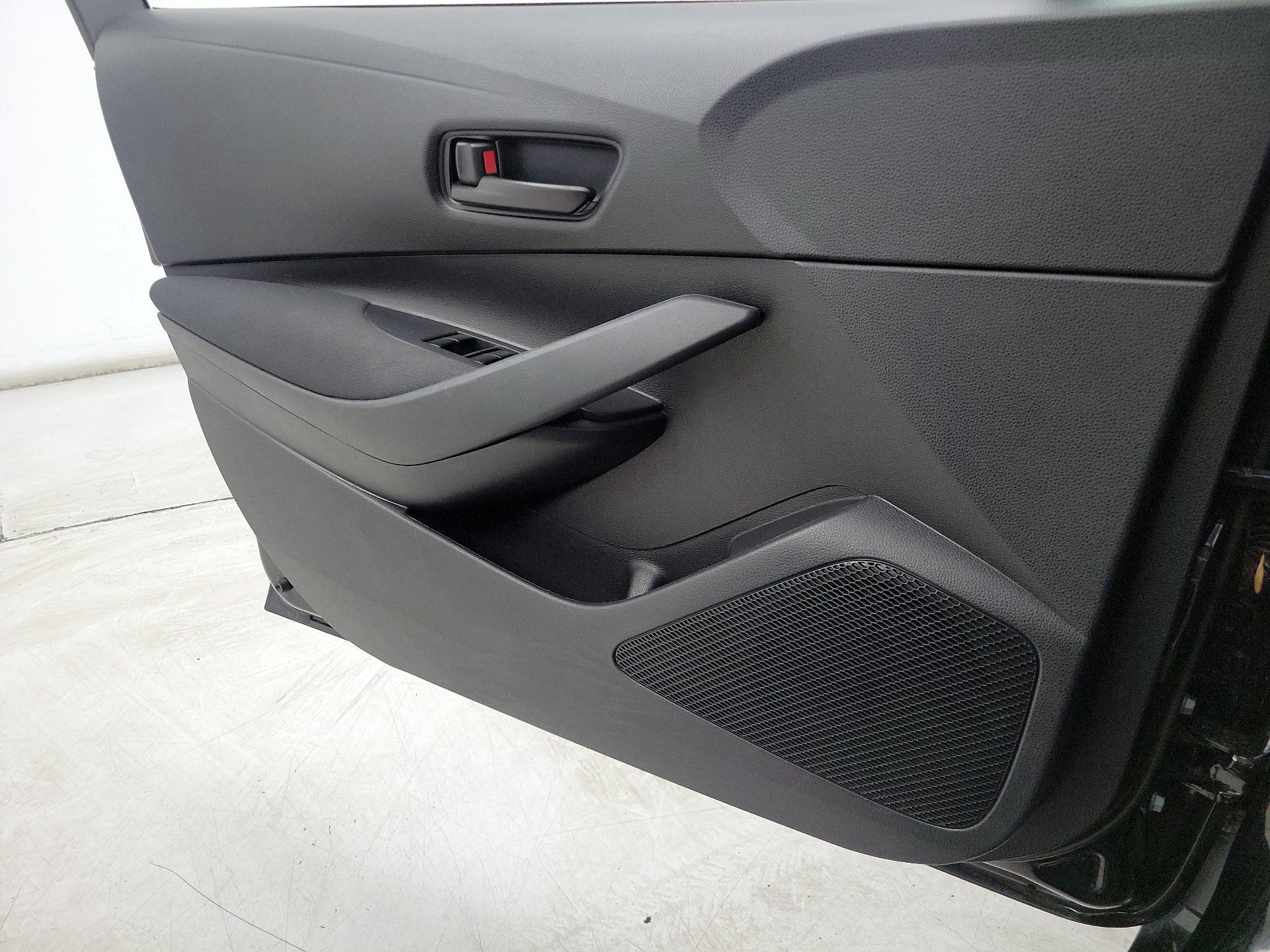 Thumbnail: 2023 Toyota Corolla - 12