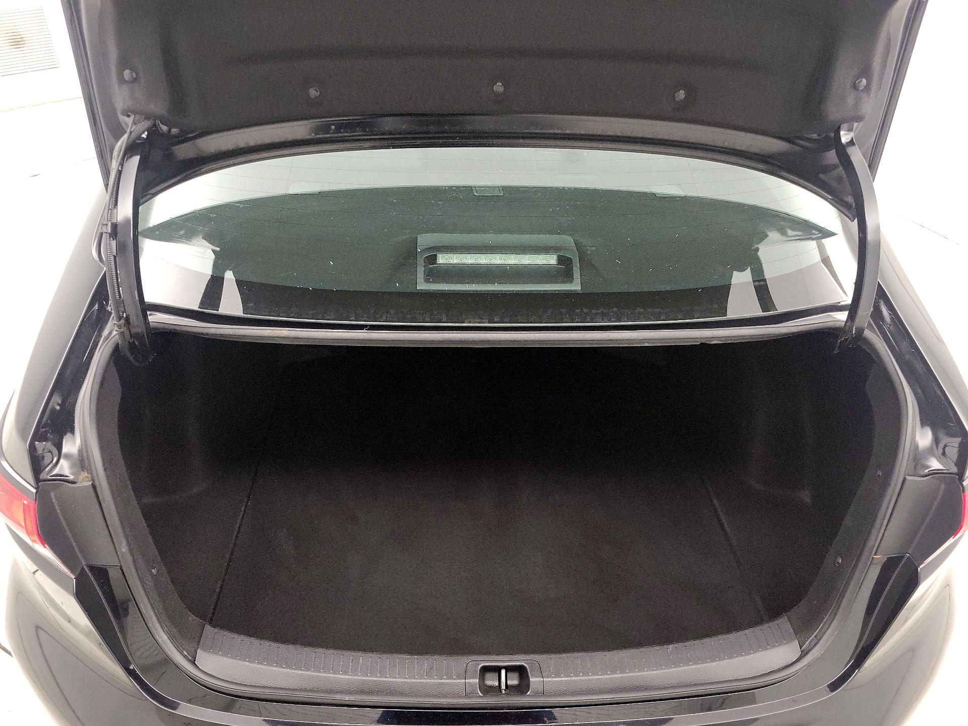 Thumbnail: 2023 Toyota Corolla - 20