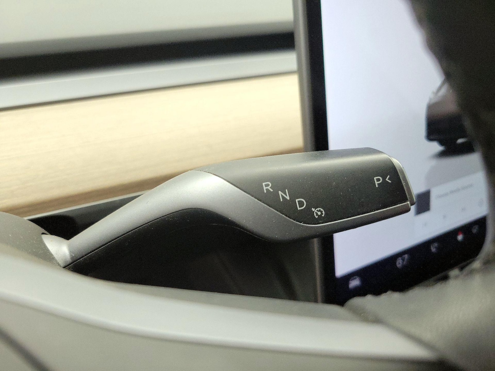2023 Tesla Model Y Long Range - Photo 18