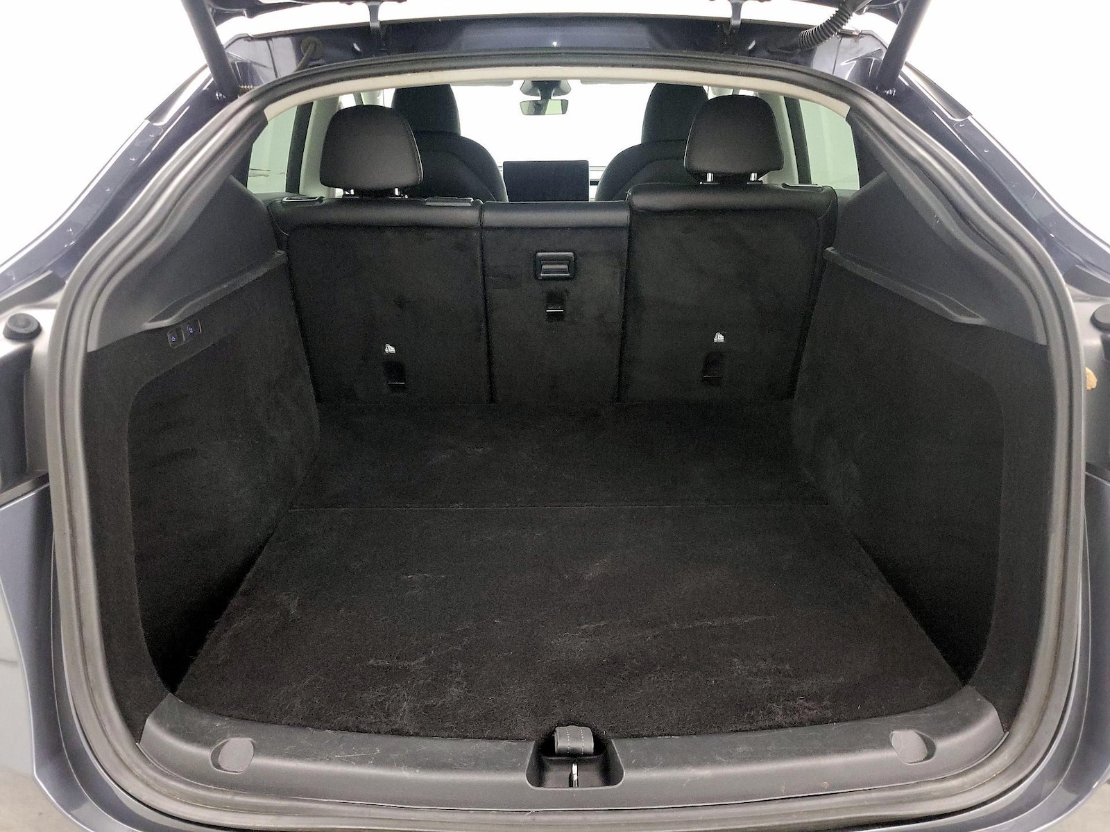 2023 Tesla Model Y Long Range - Photo 21