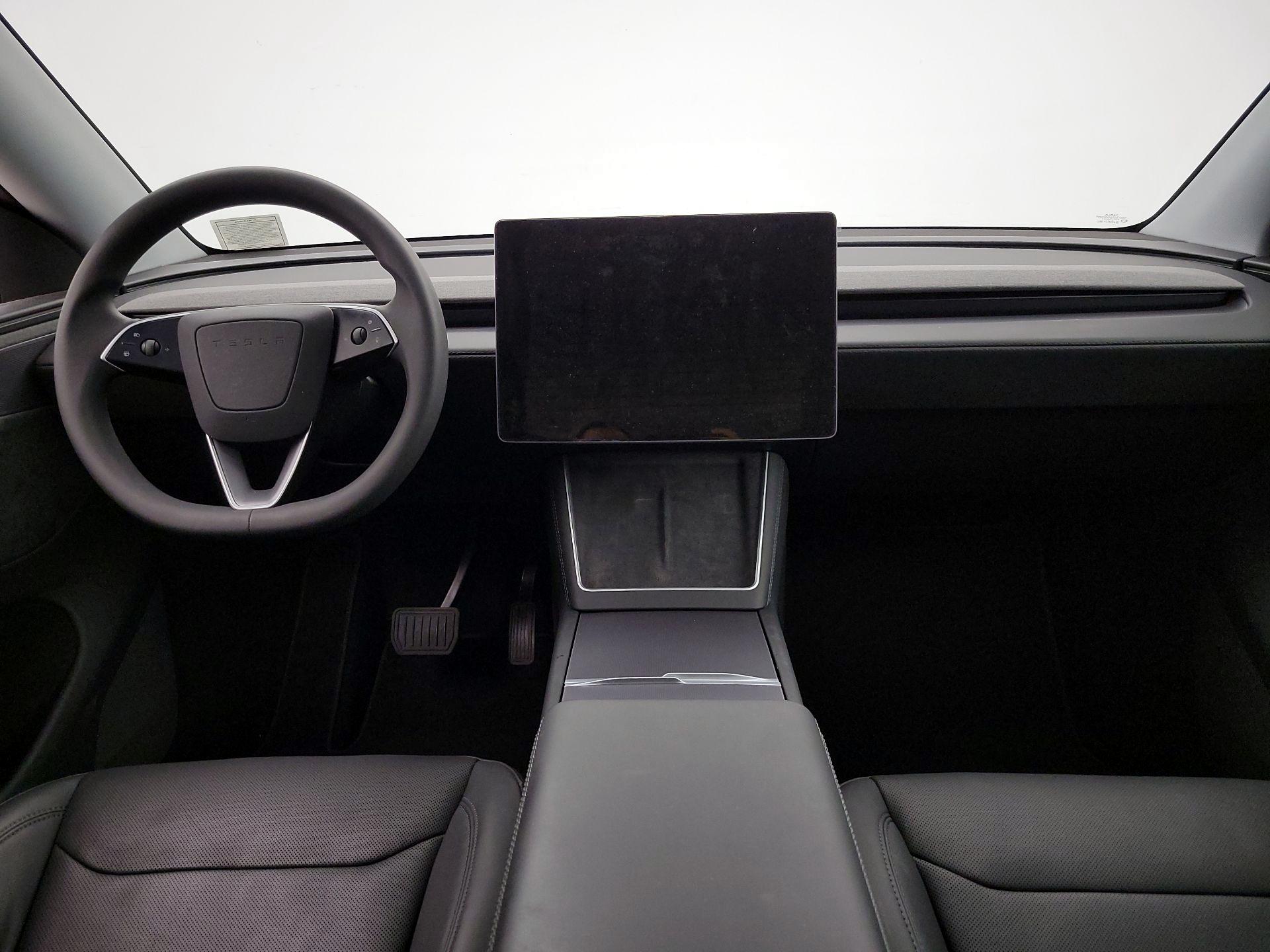 Thumbnail: 2026 Tesla Model Y - 9