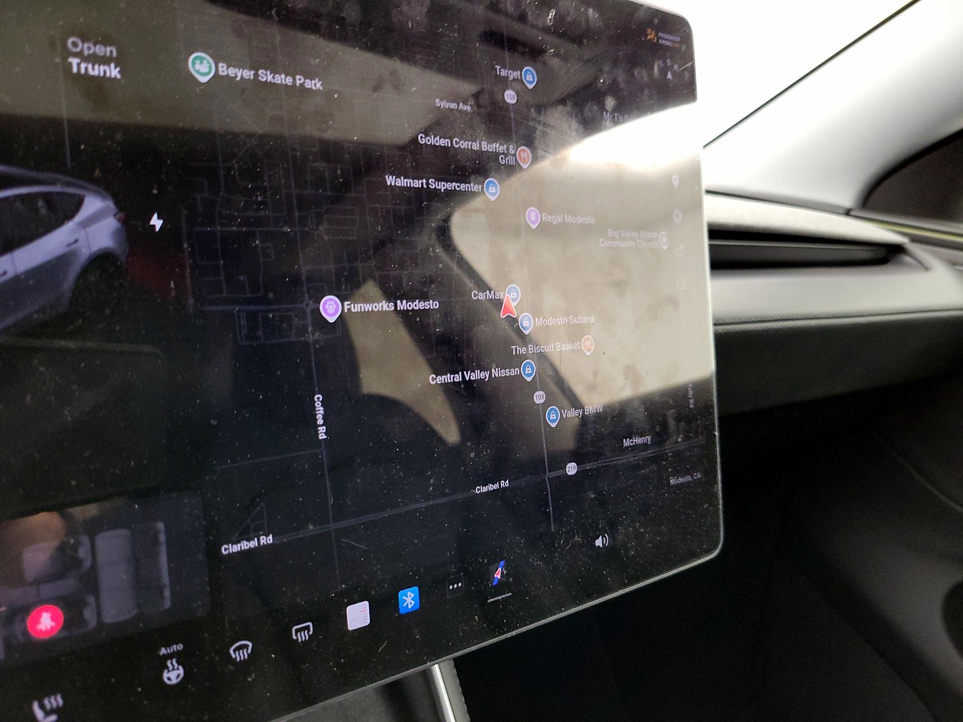 Thumbnail: 2026 Tesla Model Y - 14