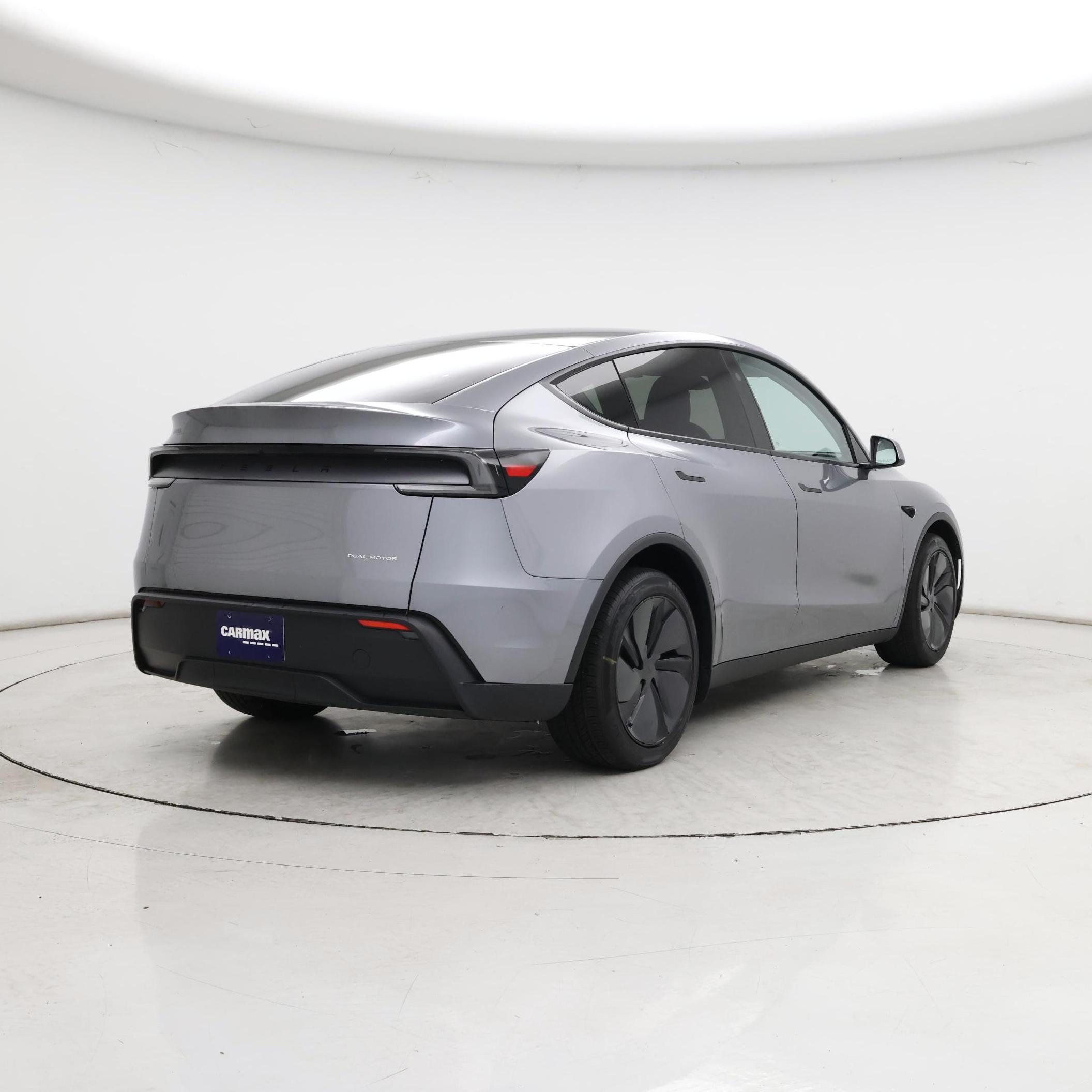 Thumbnail: 2026 Tesla Model Y - 8