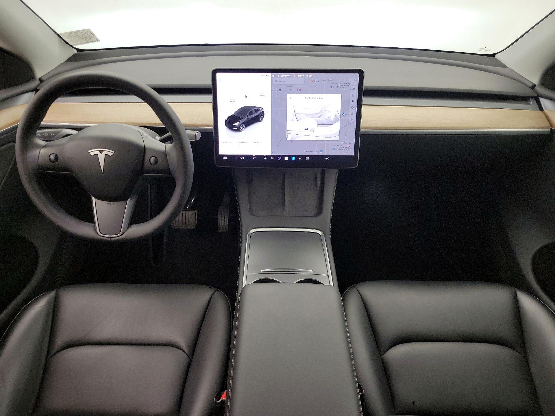 Thumbnail: 2023 Tesla Model Y - 9