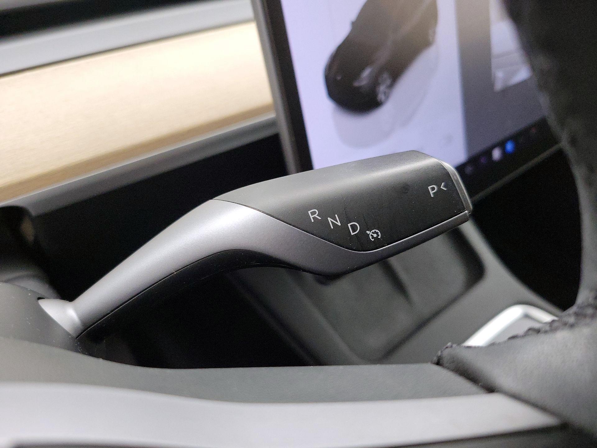 Thumbnail: 2023 Tesla Model Y - 17