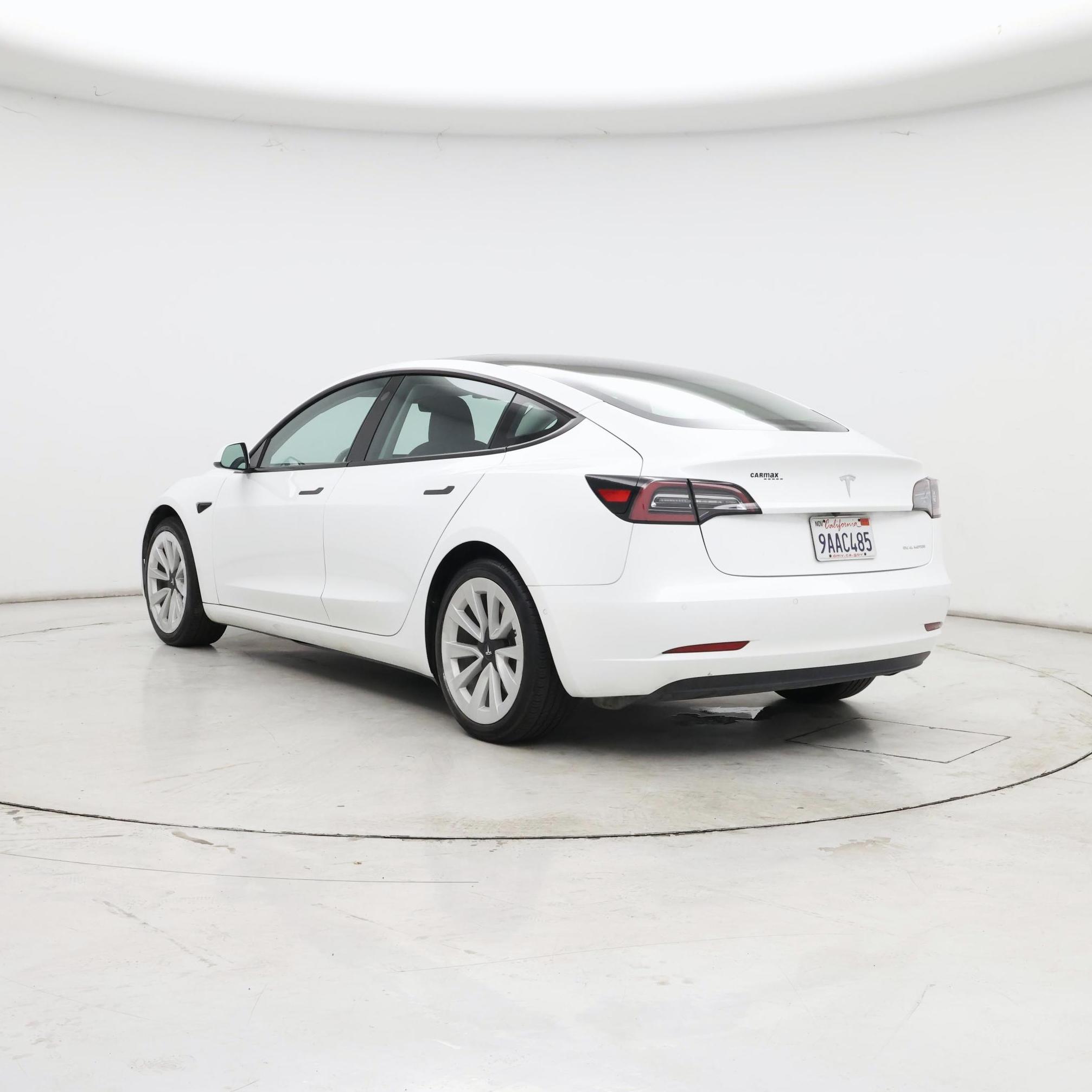 Thumbnail: 2022 Tesla Model 3 - 2