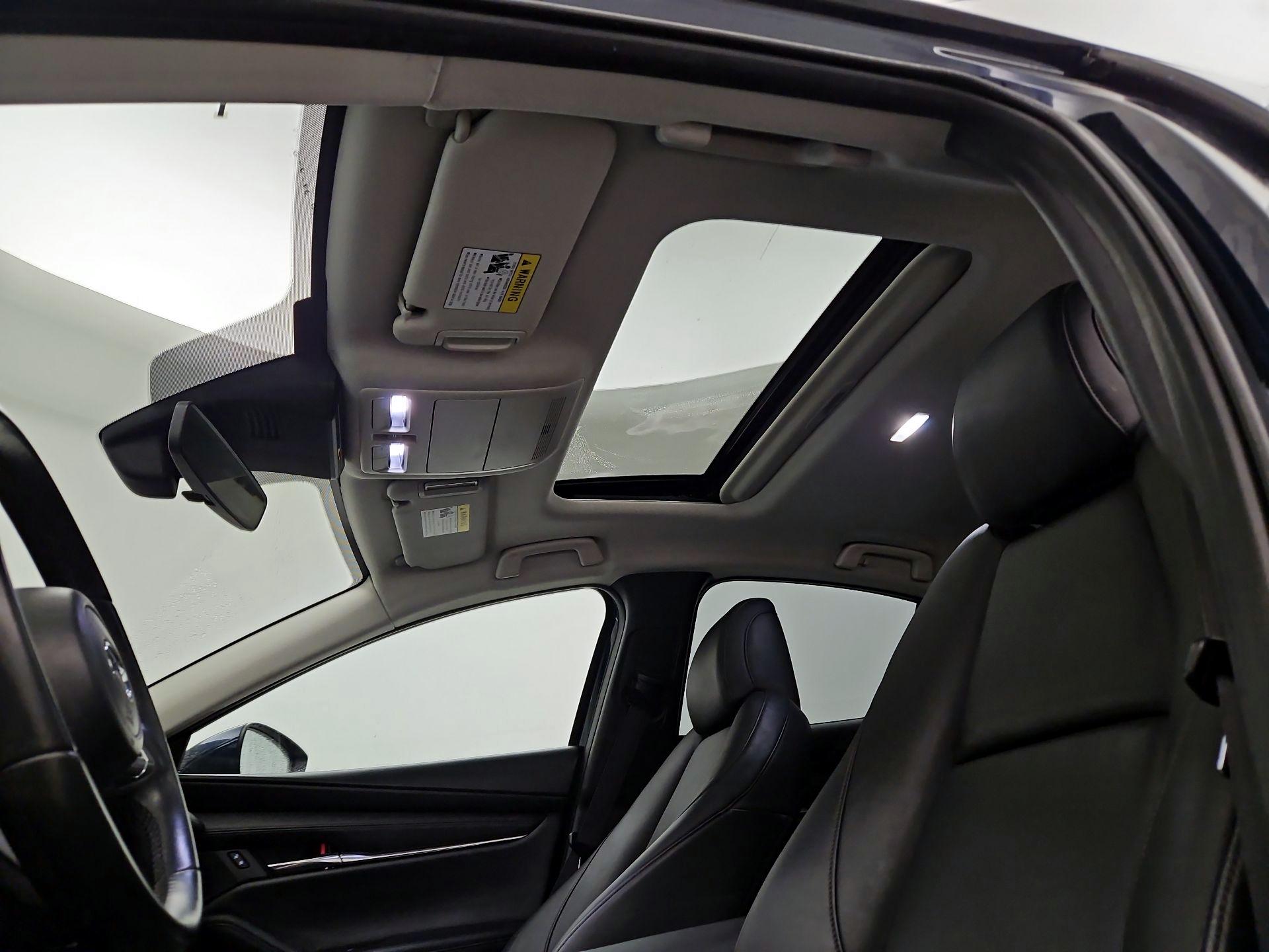 Thumbnail: 2021 Mazda Mazda3 - 19