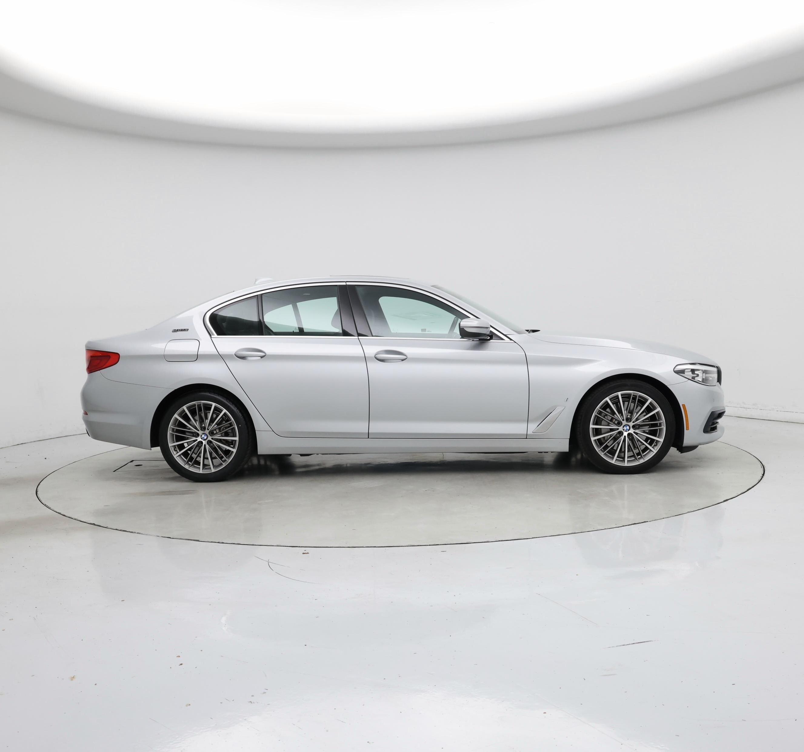 Thumbnail: 2019 BMW 5 Series - 7