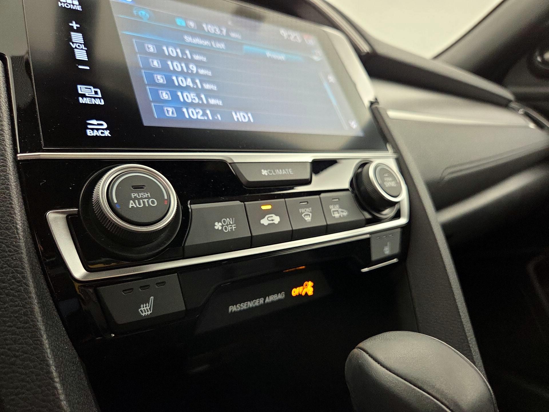 Thumbnail: 2018 Honda Civic - 16