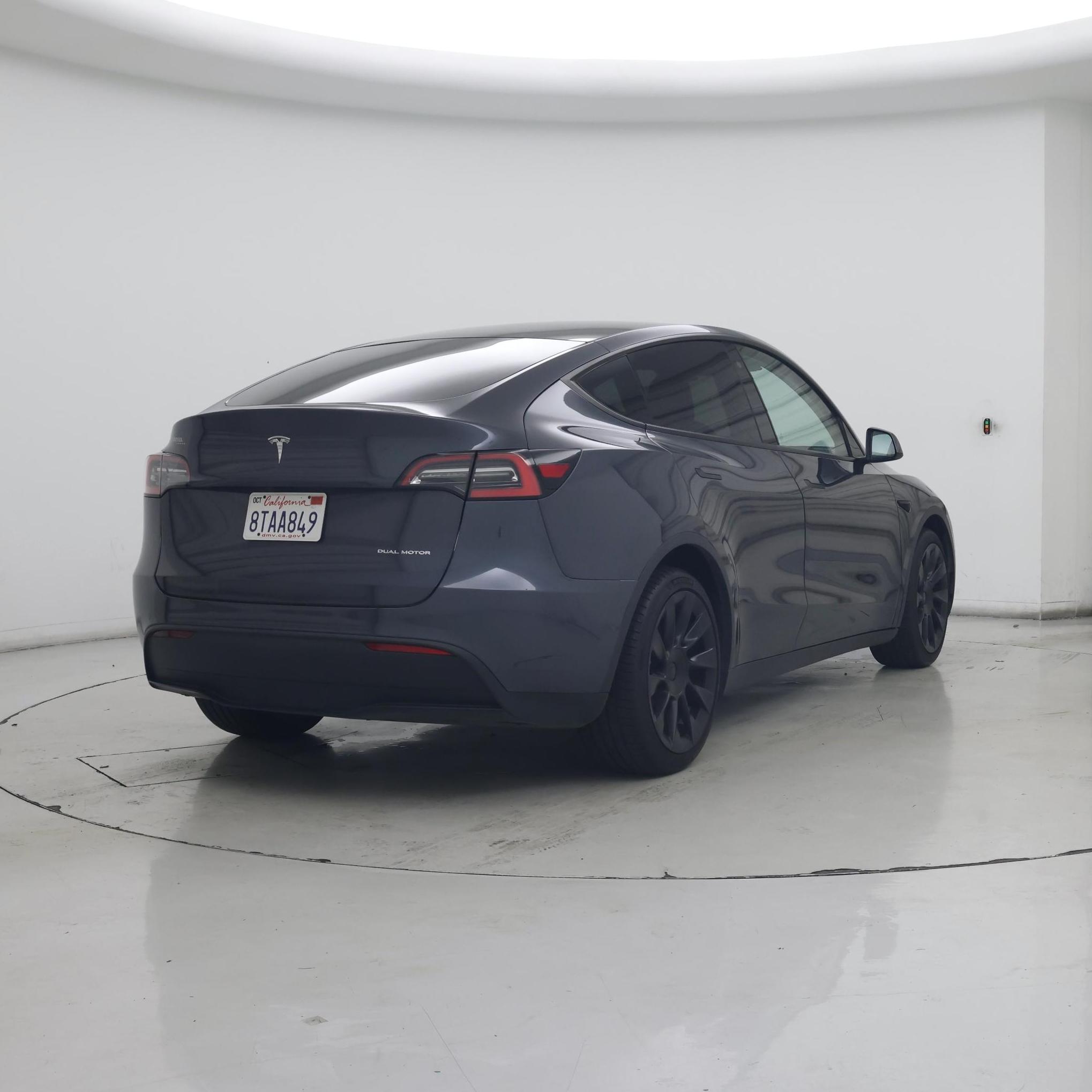 Thumbnail: 2021 Tesla Model Y - 8