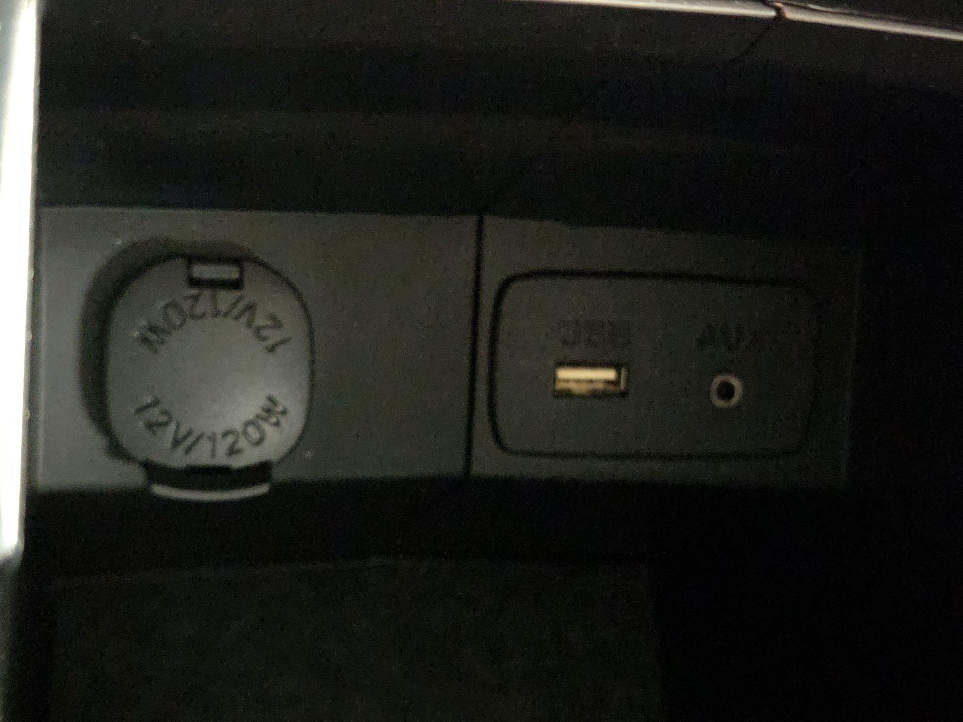 Thumbnail: 2016 Subaru Forester - 18