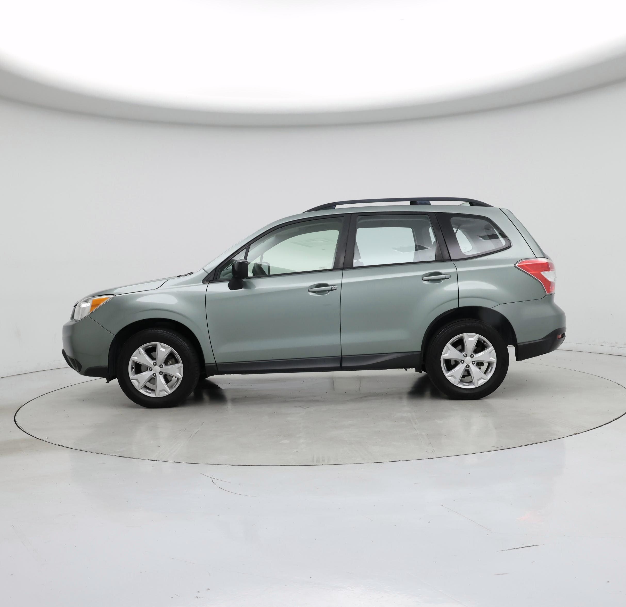 Thumbnail: 2016 Subaru Forester - 3