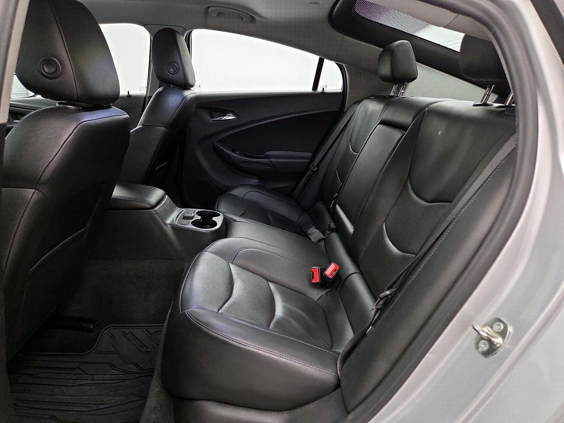 Thumbnail: 2018 Chevrolet Volt - 20