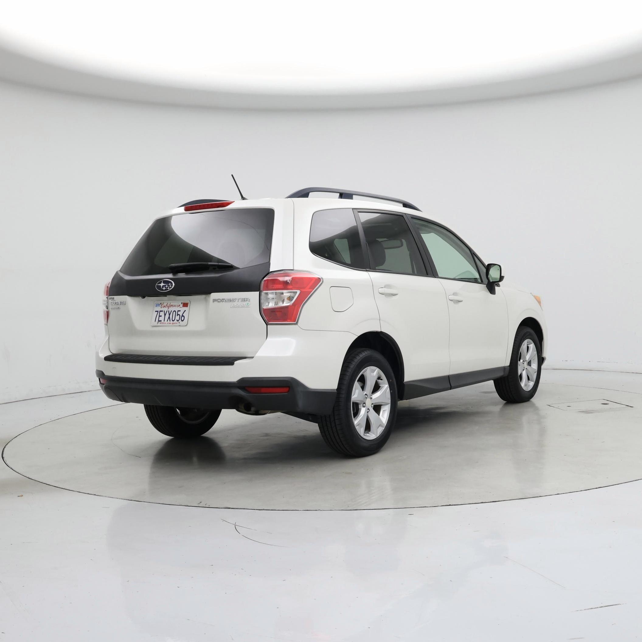 Thumbnail: 2015 Subaru Forester - 8